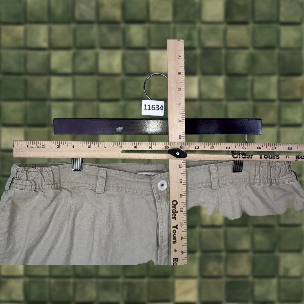 Bugle Boy VINTAGE Bugle Boy Khaki Pleated Front Mens Shorts Size 40 Beige 90s Chino Size US 40 / EU 56 - 1 Thumbnail