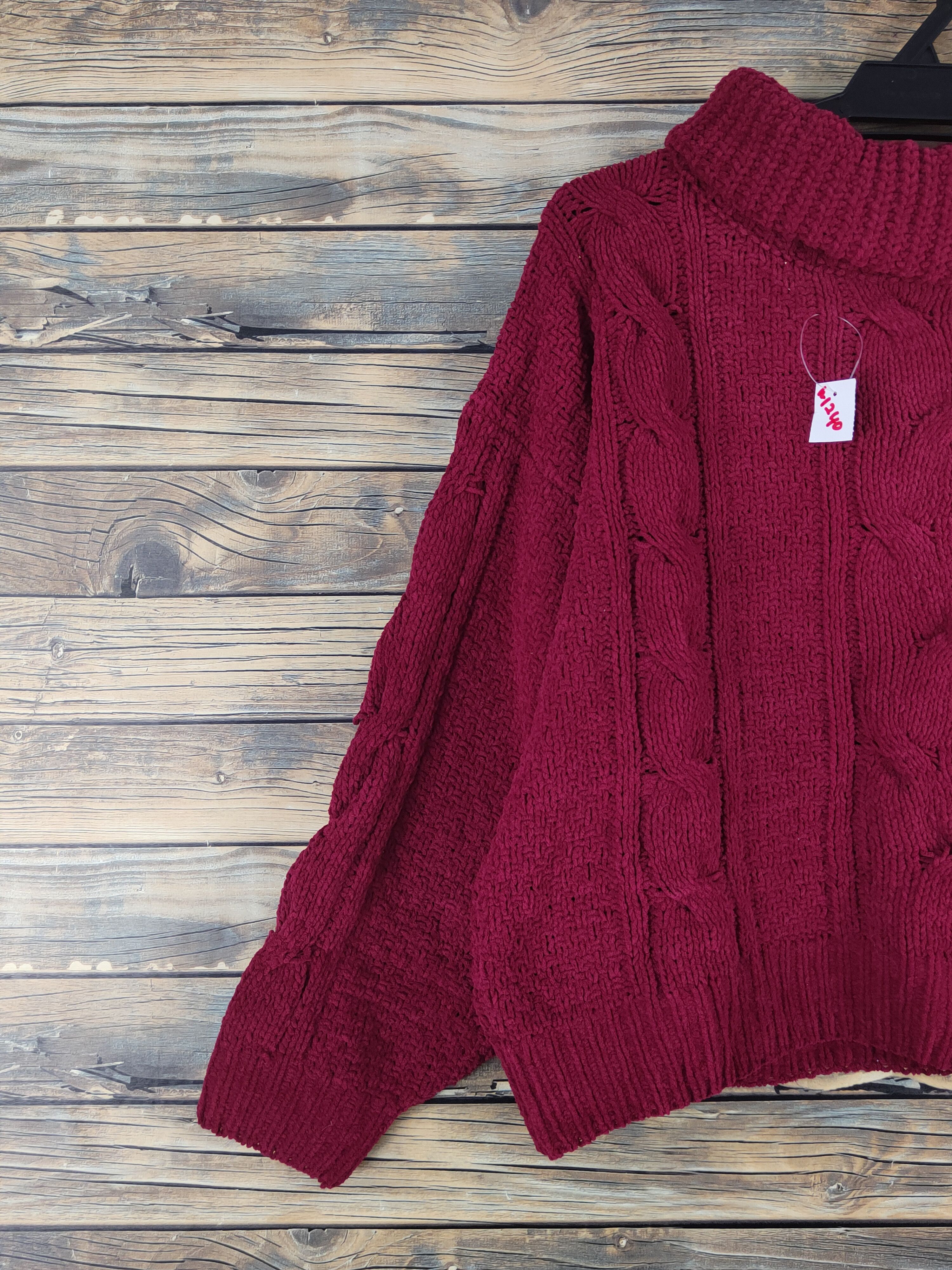 Aran Isles Knitwear Ingni Red cable Knitwear Crop Tops #W1240 Size M / US 6-8 / IT 42-44 - 3 Thumbnail