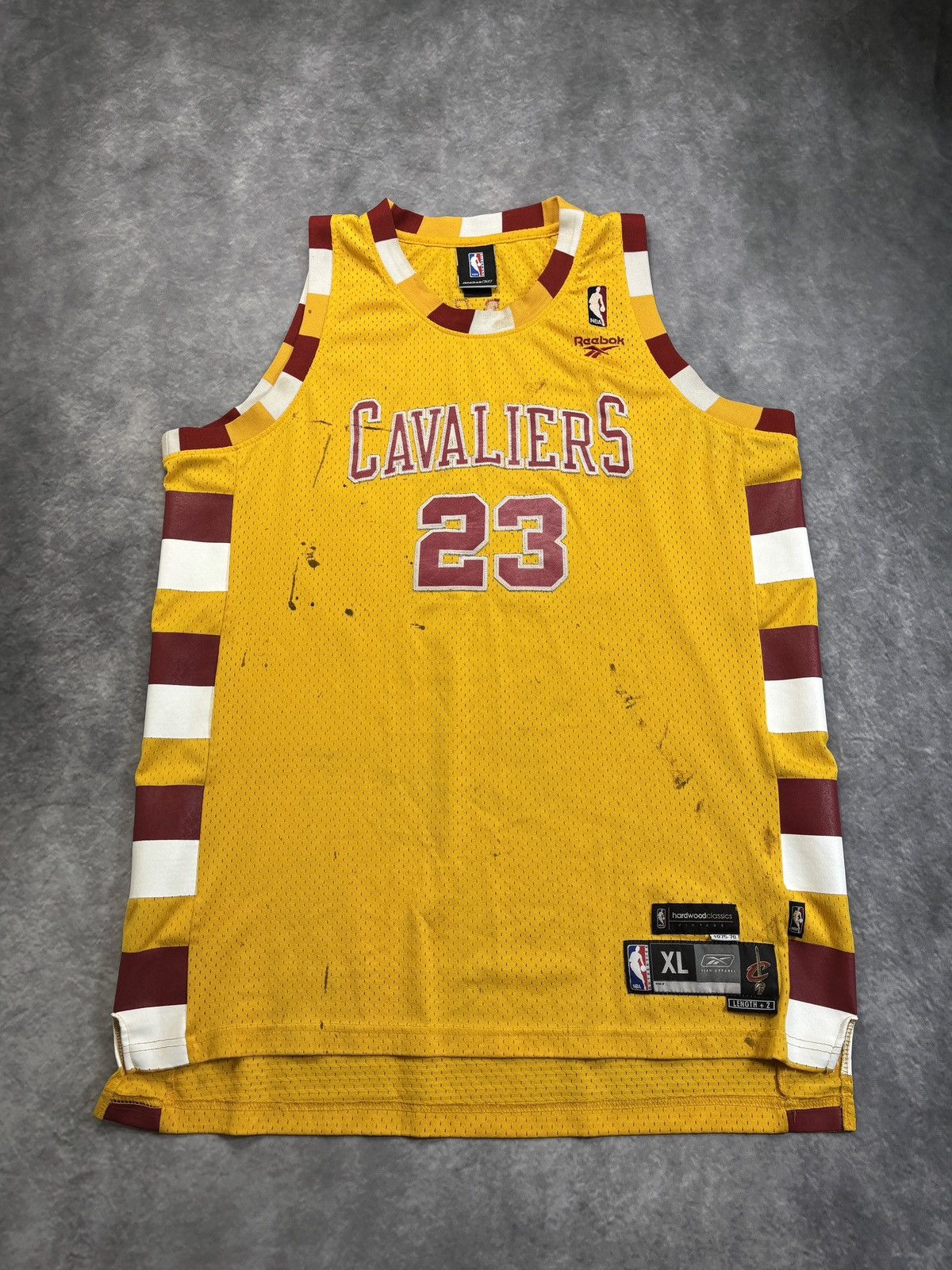 Reebok Vintage Lebron James Cleveland Cavaliers Jersey NBA 2004 70s Size US XL / EU 56 / 4 - 10 Thumbnail