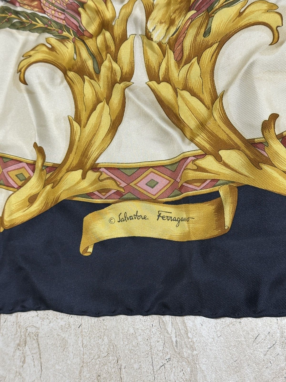 Designer × Salvatore Ferragamo × Vintage Vintage Salvatore Ferragamo Silk Scarf with Leopard, Tiger Size ONE SIZE - 2 Thumbnail