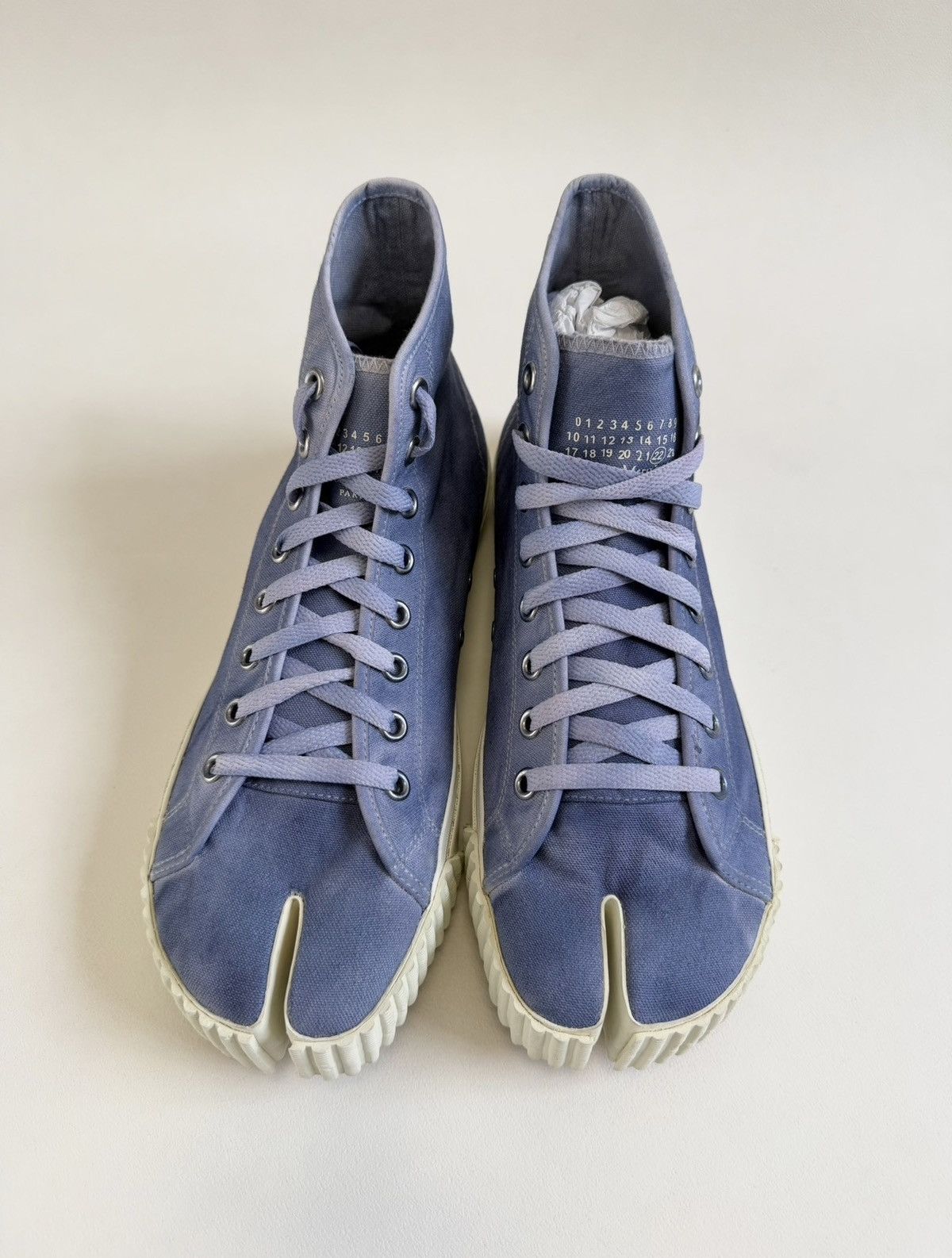 Maison Margiela Sample Blue Tie Dye Canvas Tabi Sneakers Size US 11 / EU 44 - 2 Thumbnail