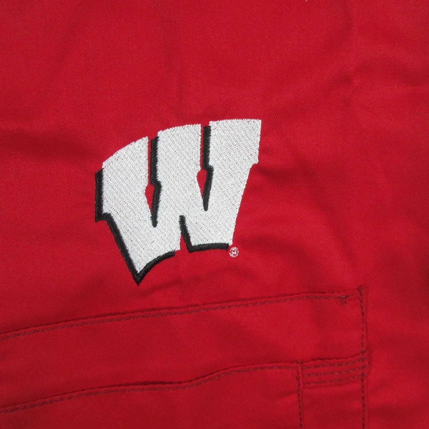 Vintage Wisconsin Badgers Scrub Top Adult XS Oversized Stretch V Neck Wonder Work NEW Size US XS / EU 42 / 0 - 4 Thumbnail