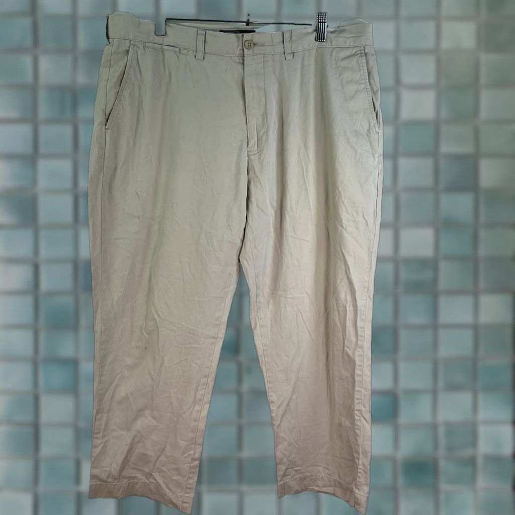 Polo Ralph Lauren Polo Ralph Lauren Chino Pants Mens Size 38 Beige Straight Leg Casual Size US M / EU 48-50 / 2 - 1 Thumbnail