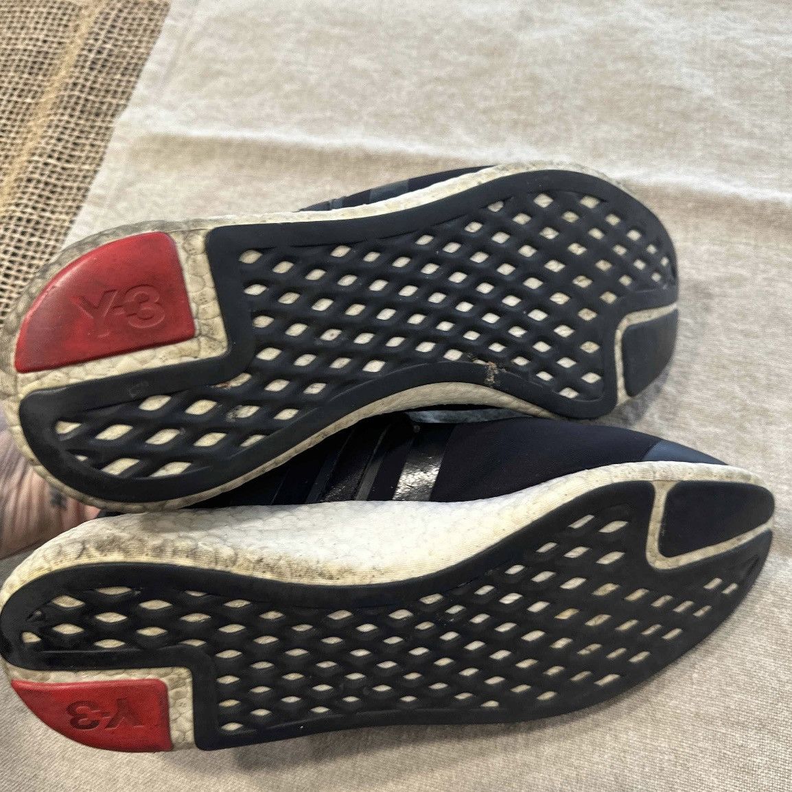 Y-3 Y-3 Yohji Boost Black White Size US 10 / EU 43 - 4 Thumbnail