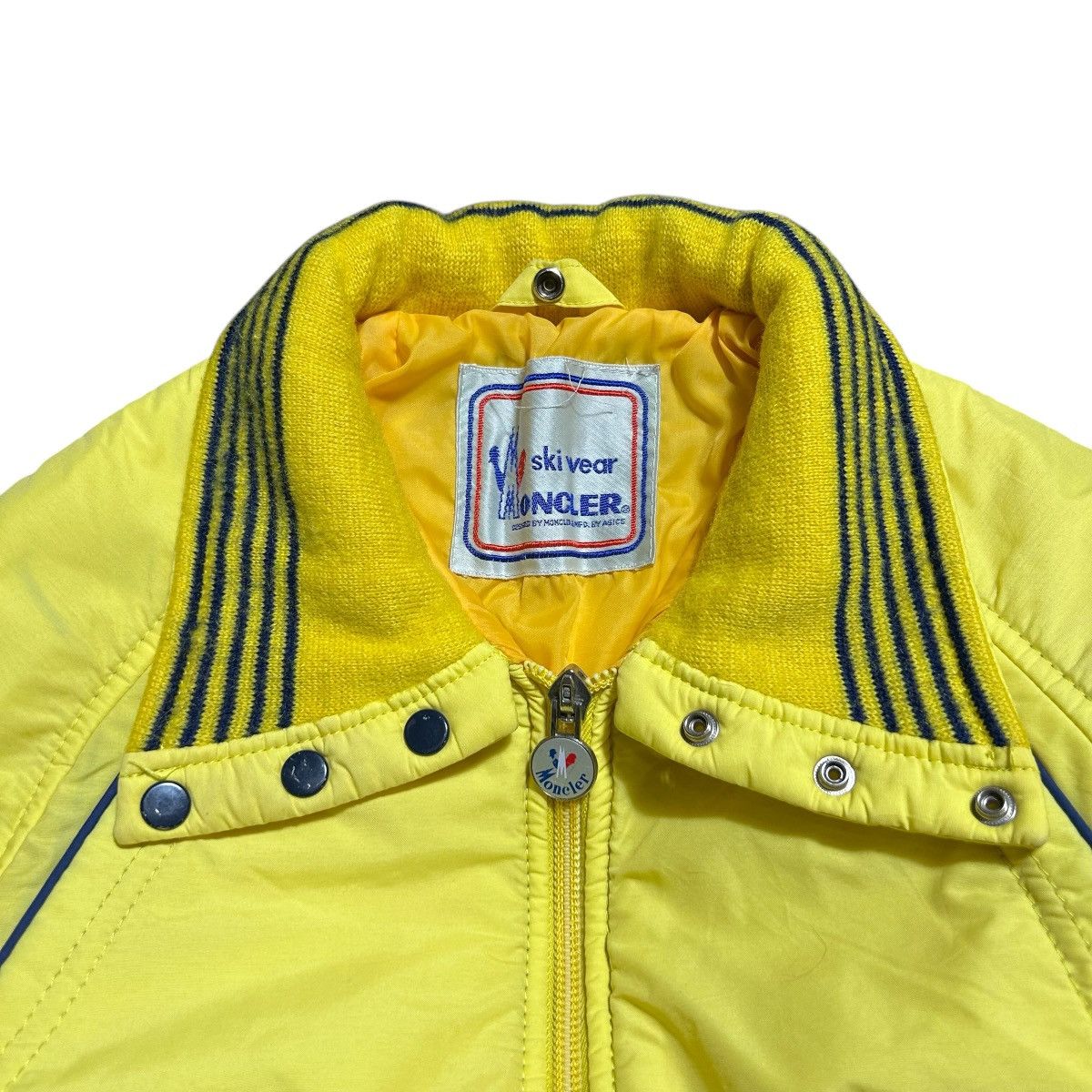Moncler Vintage Moncler Ski wear Puffer Jacket Size S / US 4 / IT 40 - 2 Thumbnail