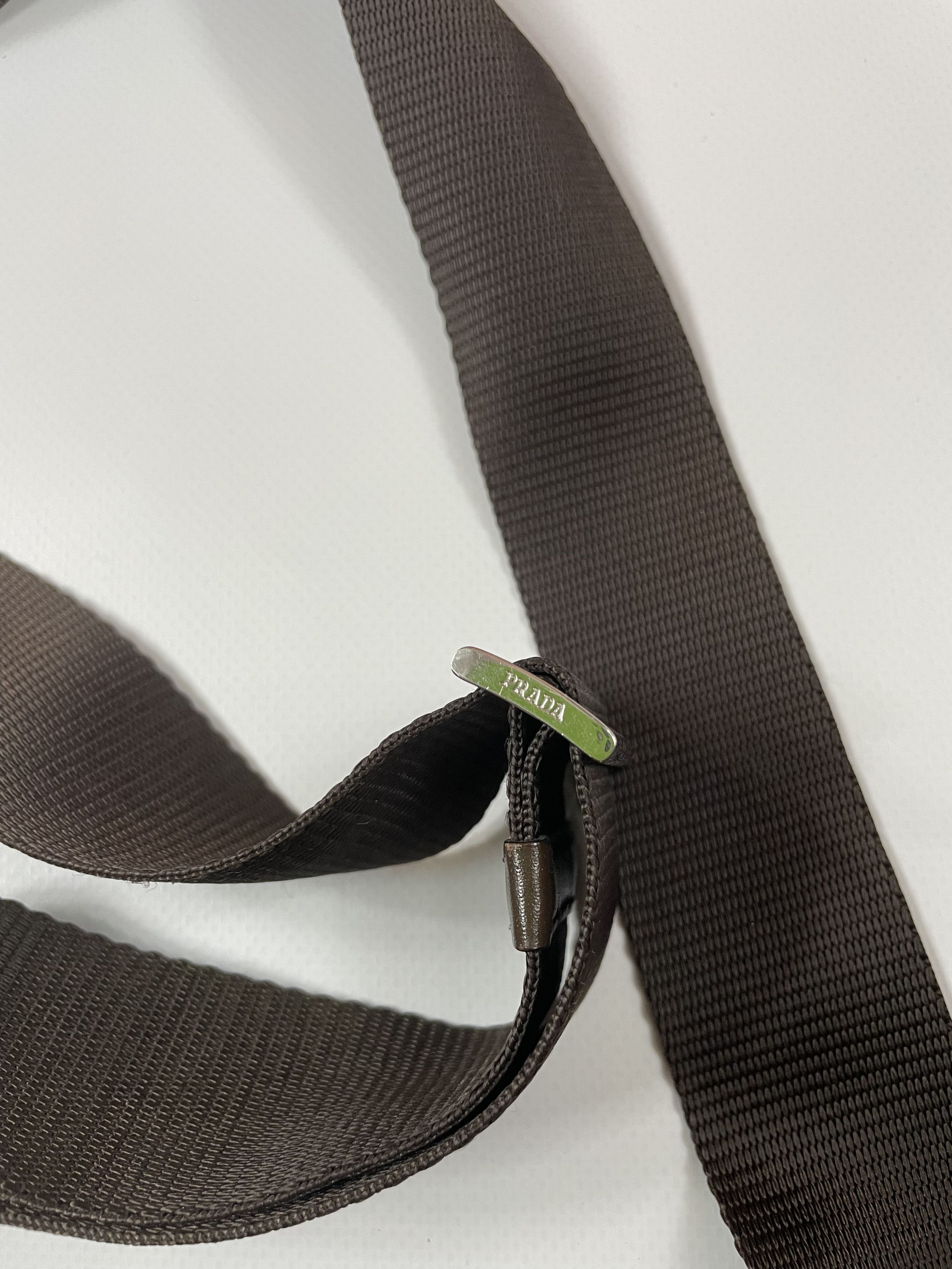 Prada Prada nylon triangle logo small shoulder crossbody bag Size ONE SIZE - 14 Thumbnail
