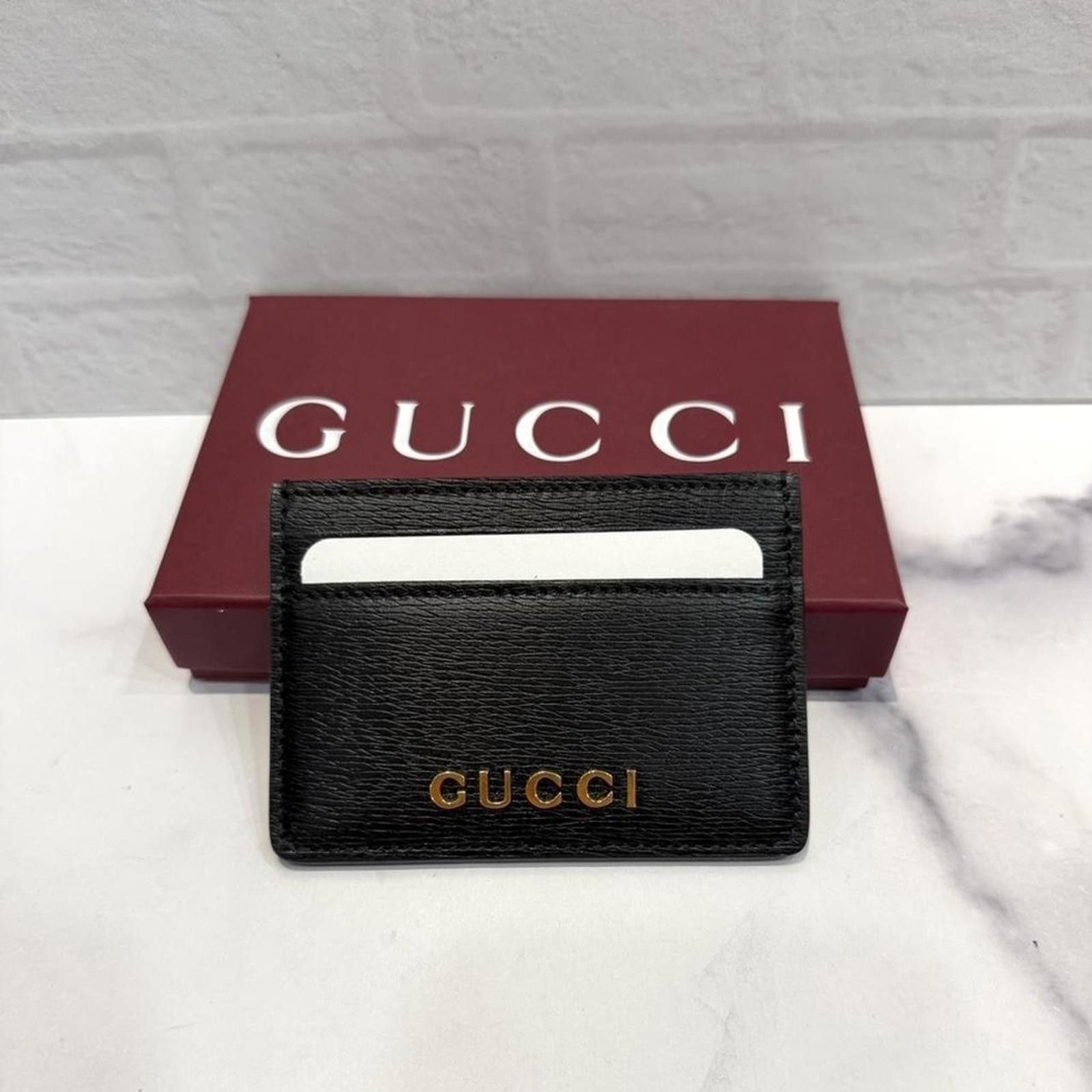 Gucci black leather card holder