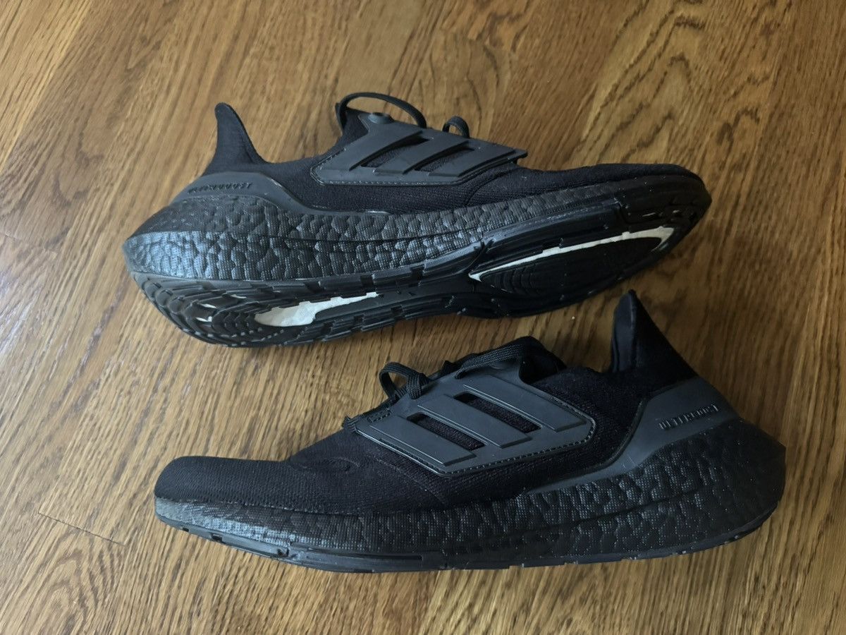 Adidas 11 Ultraboost Triple Black 22 1.0 DNA 5.0 2 20 21 1 350 Size US 11 / EU 44 - 1 Thumbnail