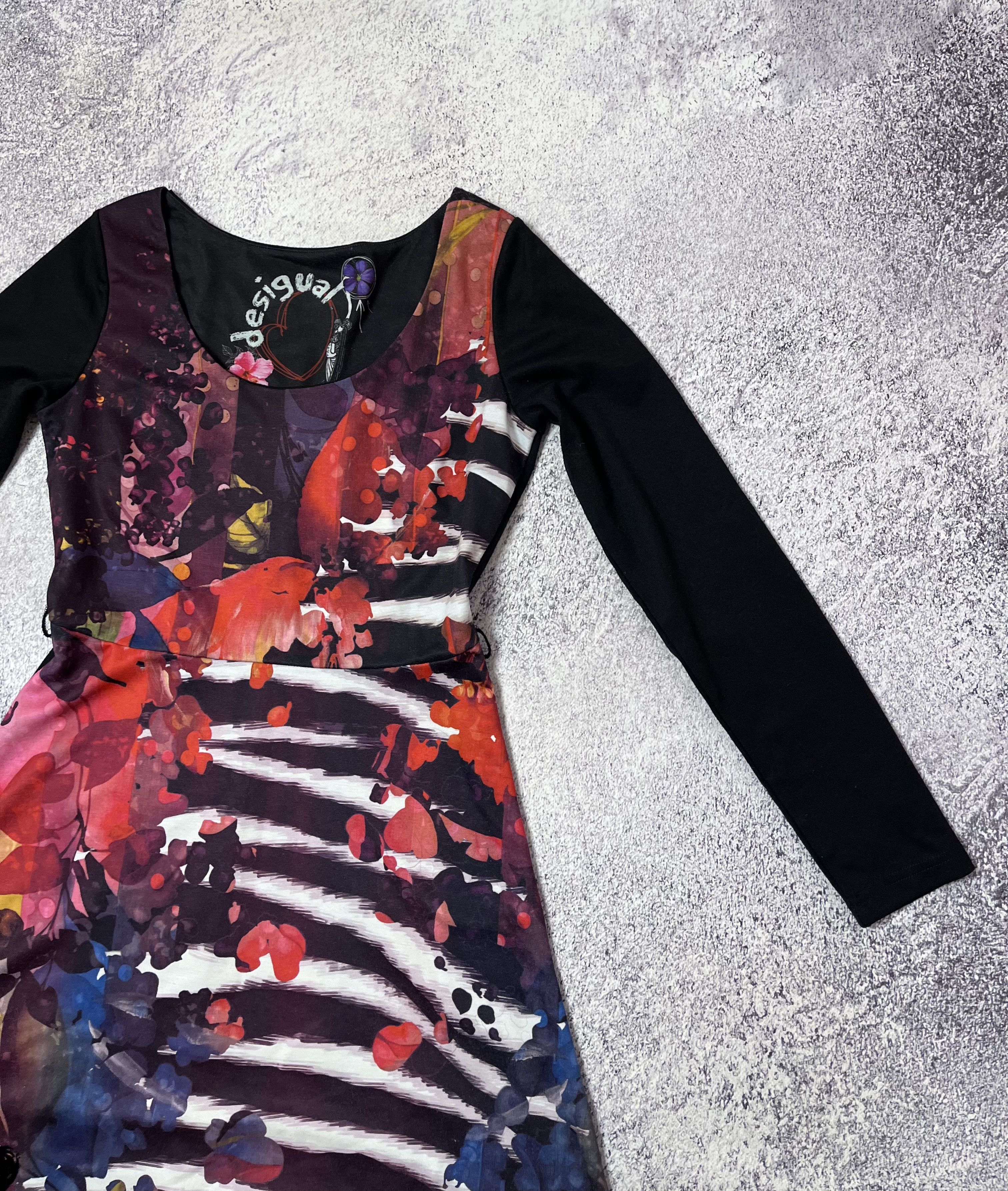Designer × Japanese Brand Women’s long dress Designer size M 3D logo Size M / US 6-8 / IT 42-44 - 2 Thumbnail