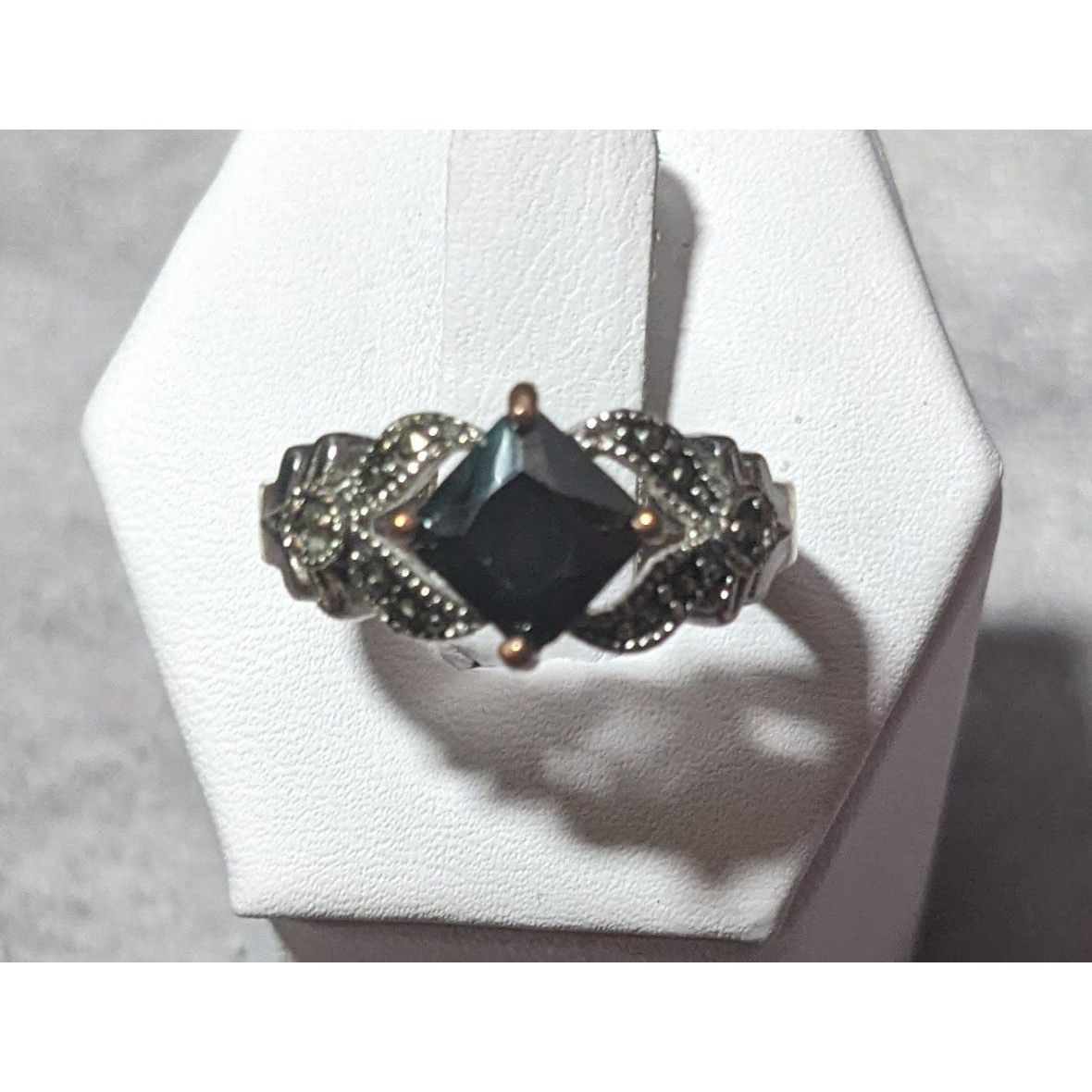 Other Gothic Art Deco Black Gemmed And Marcasite Ring Size 7 1/4 Size ONE SIZE - 8 Thumbnail