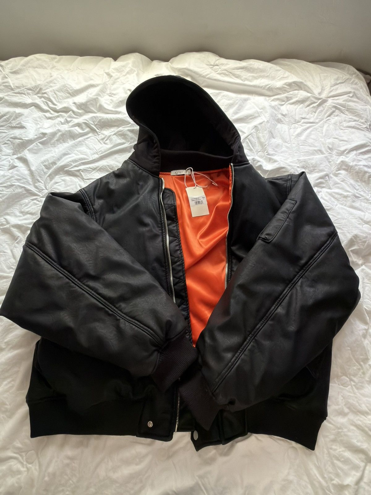 MNML mnml leather oversized bomber jacket Size US L / EU 52-54 / 3 - 1 Thumbnail