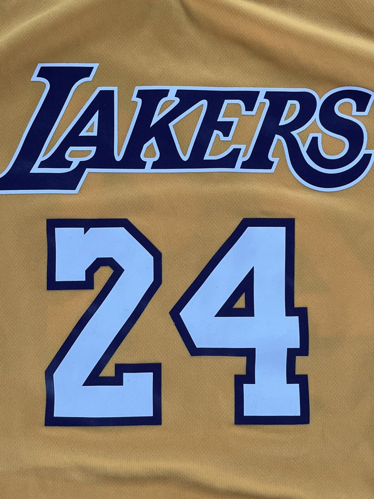 Adidas LOS ANGELES LAKERS JERSEY KOBE BRYANT 2015 Size US M / EU 48-50 / 2 - 3 Thumbnail