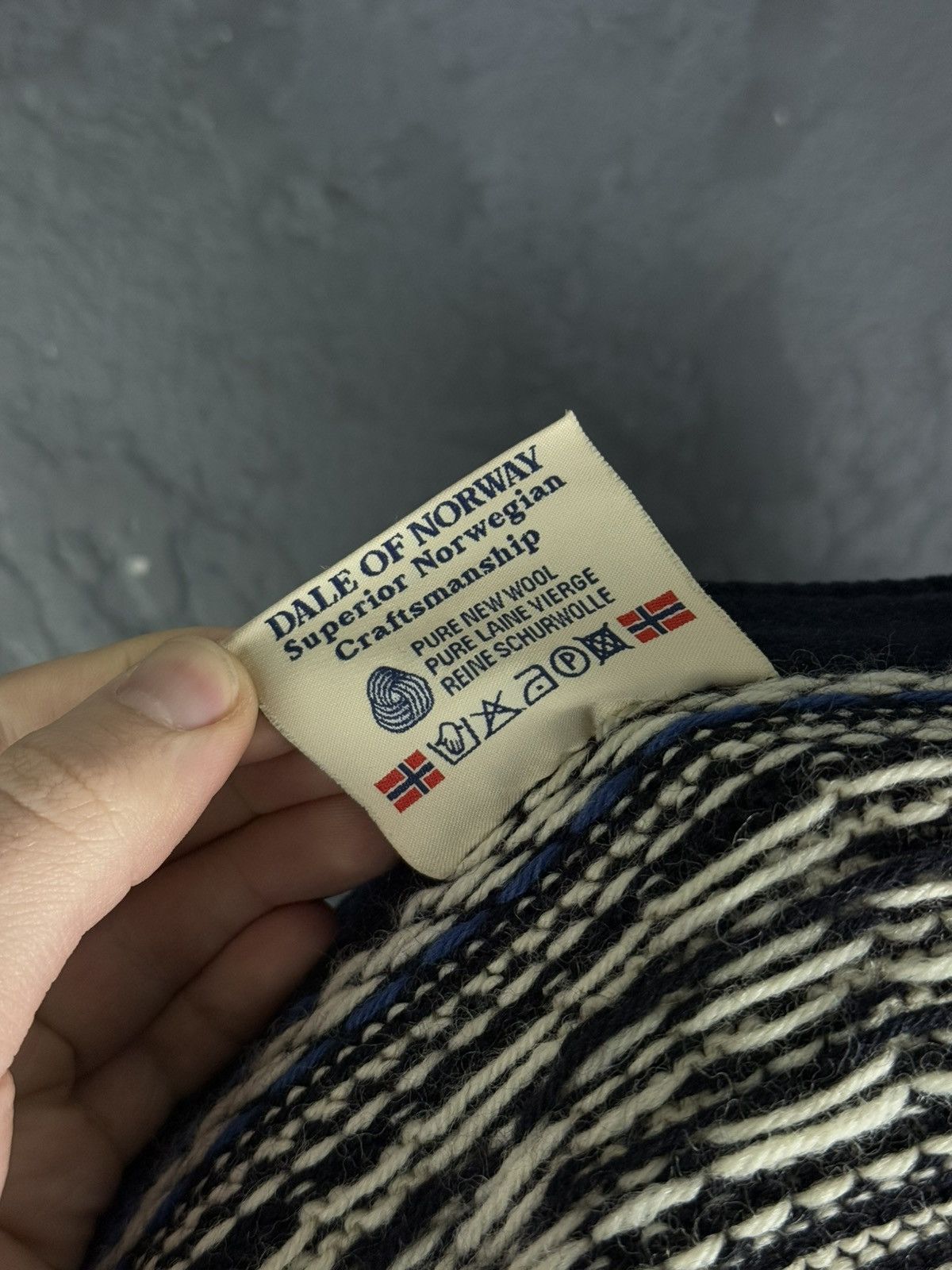 Dale Of Norway Dale of Norway Full Zip Wool Sweater Size M Size US M / EU 48-50 / 2 - 13 Thumbnail