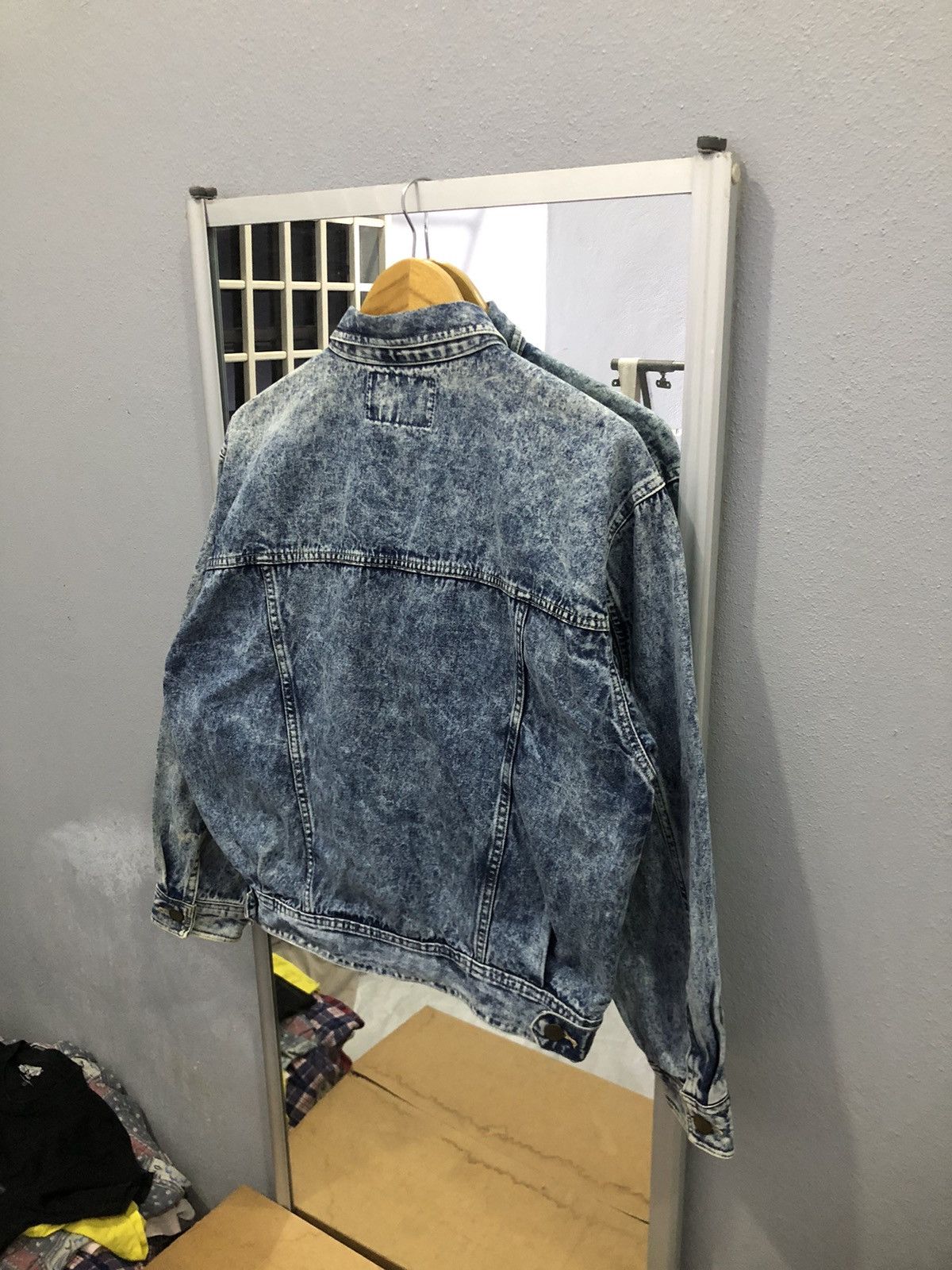 Japanese Brand × Vintage Vintage Stylish Sports Acid Wash Trucker Denim Jacket Size US M / EU 48-50 / 2 - 14 Thumbnail