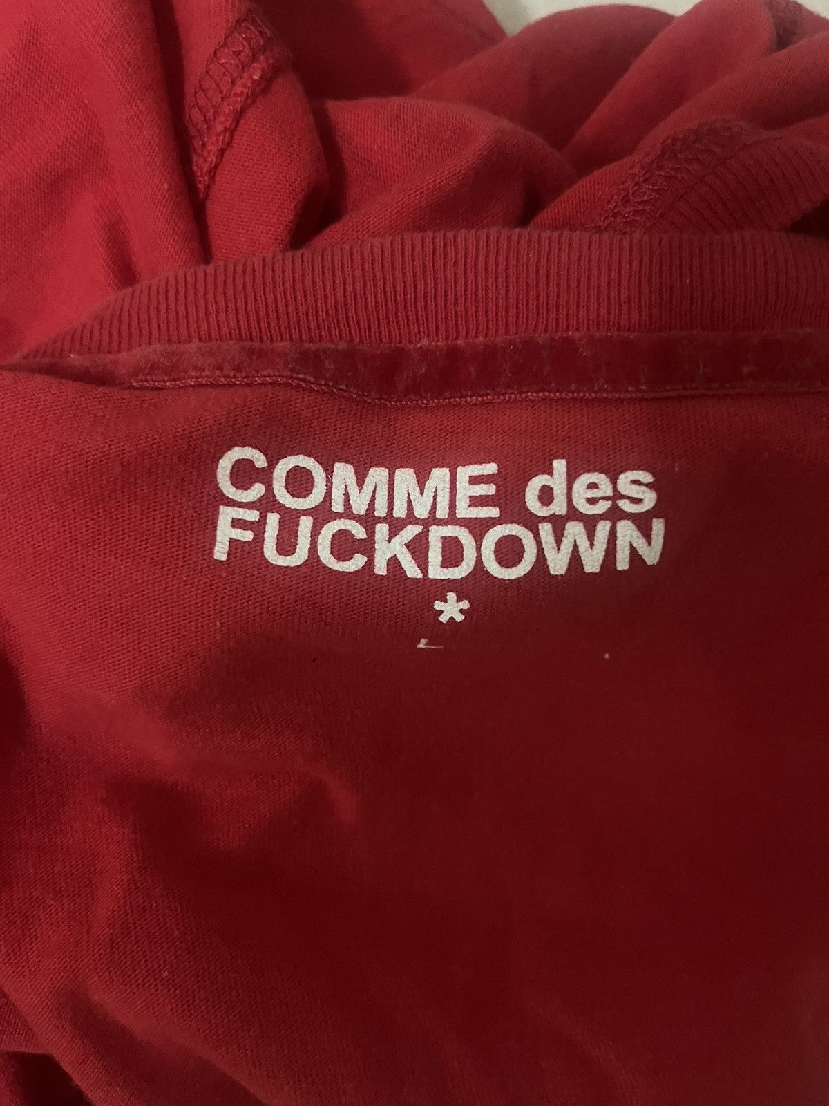 Comme des Garcons Comme Des Fuck Down Tee Size US M / EU 48-50 / 2 - 4 Thumbnail