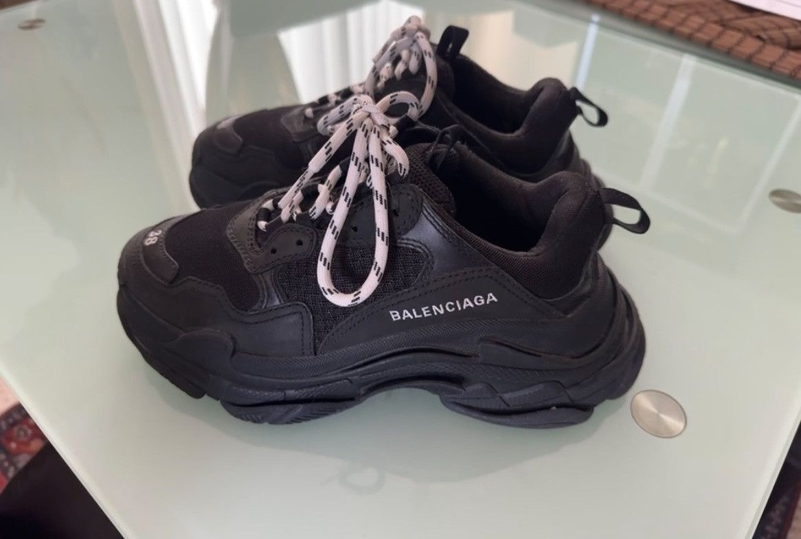 Balenciaga Balenciaga triple S Size US 8 / IT 38 - 2 Thumbnail