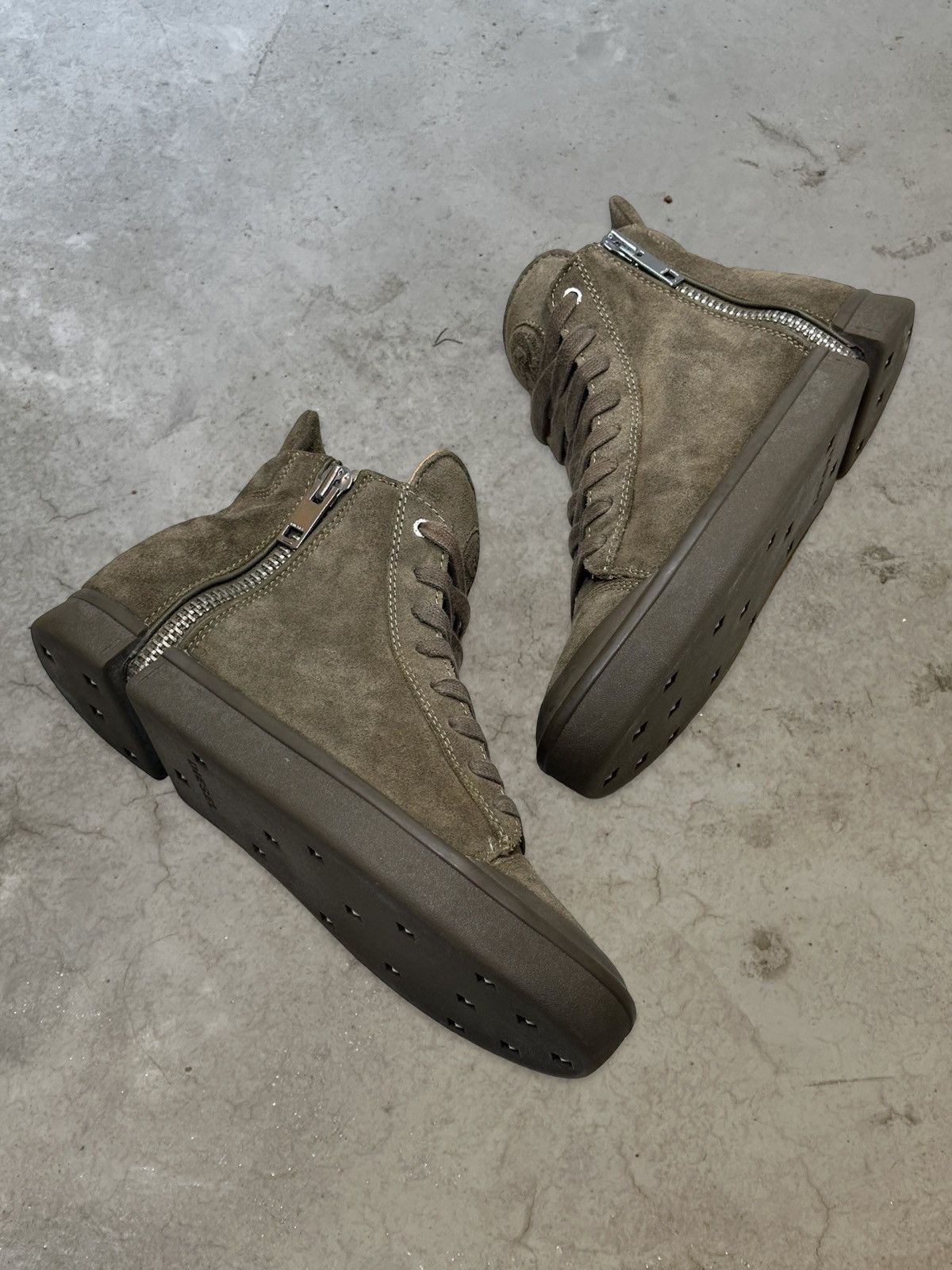 Diesel (FW17) S-NENTISH HI TOP Size US 9 / EU 42 - 4 Thumbnail