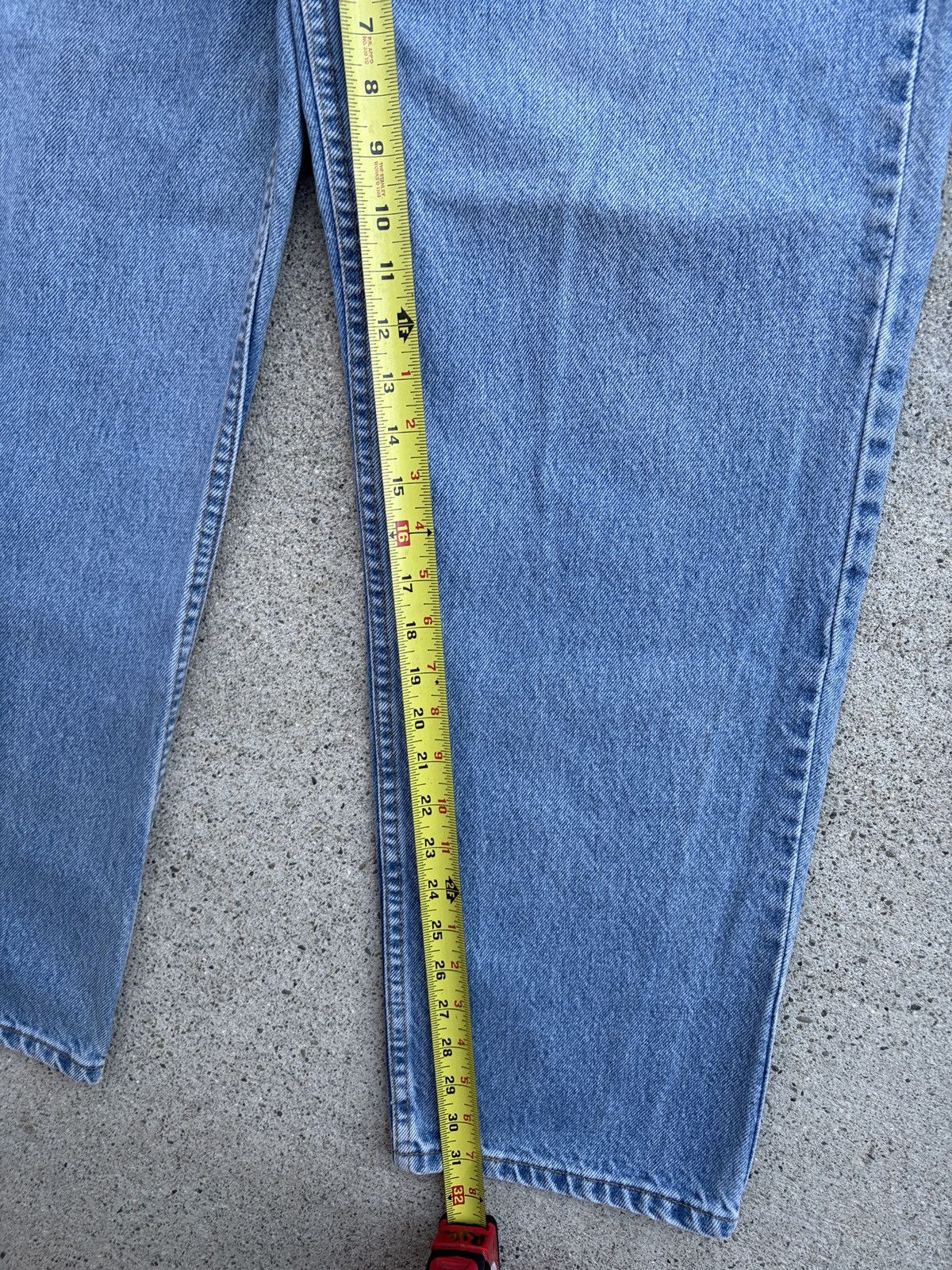 Levi's Vintage 2001 L. Indigo Levi’s 550 Relaxed Fit Jeans Size 36 Size US 36 / EU 52 - 7 Thumbnail