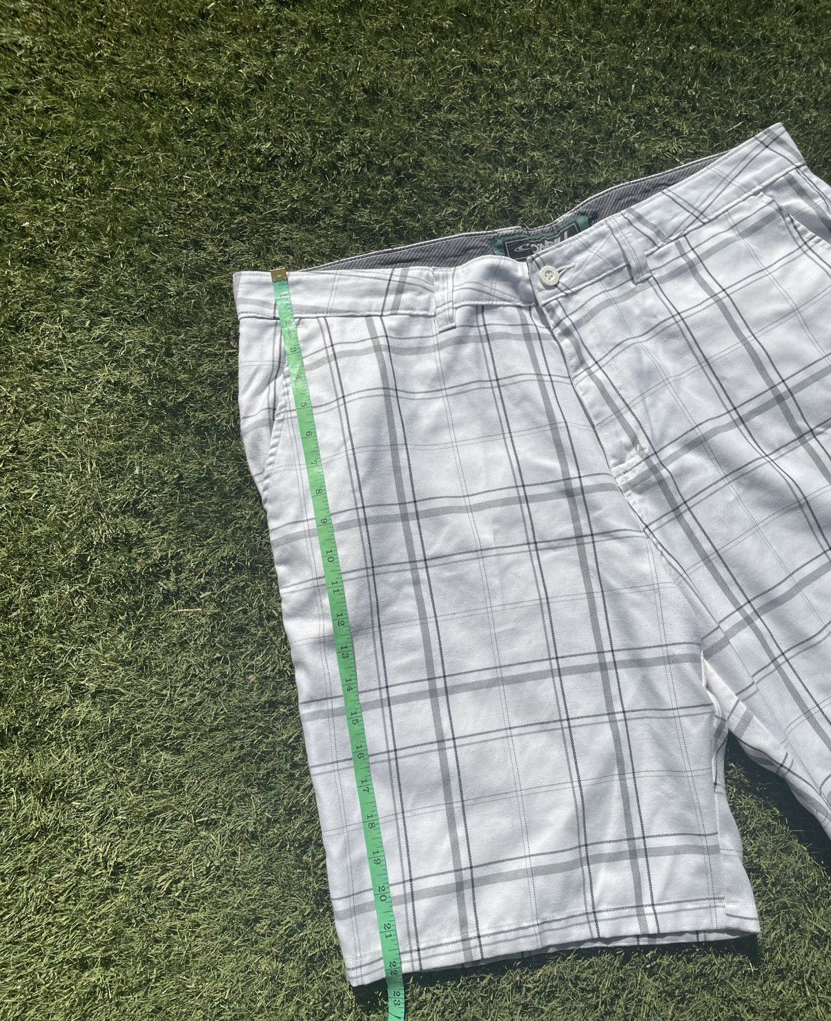O'Neill O'Neill Warren Shorts Men's 40 Gray Plaid white Casual chino Size US 40 / EU 56 - 4 Thumbnail