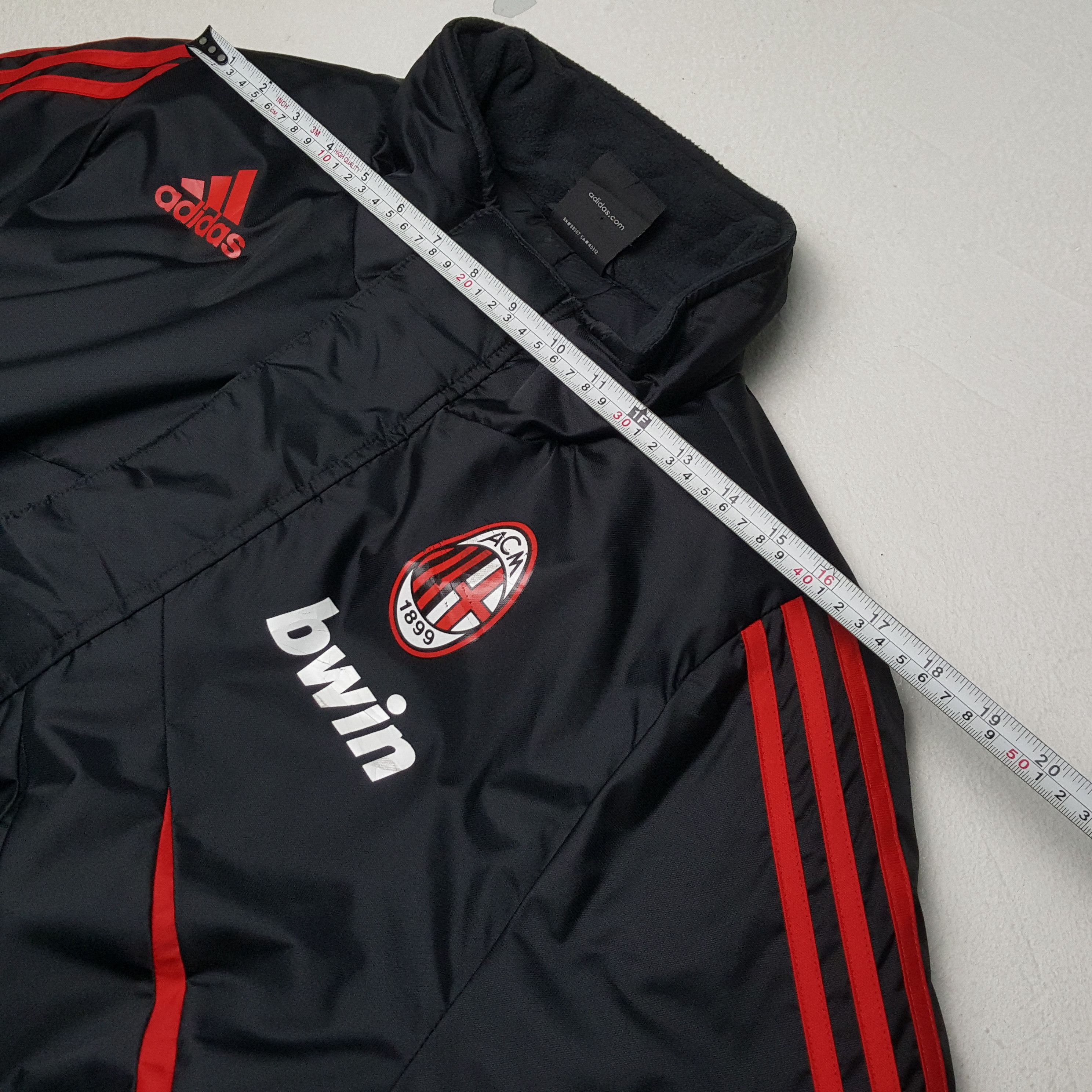 Adidas × Vintage ADIDAS AC MILAN Sportswear Winter Season Jacket Size US XL / EU 56 / 4 - 5 Thumbnail