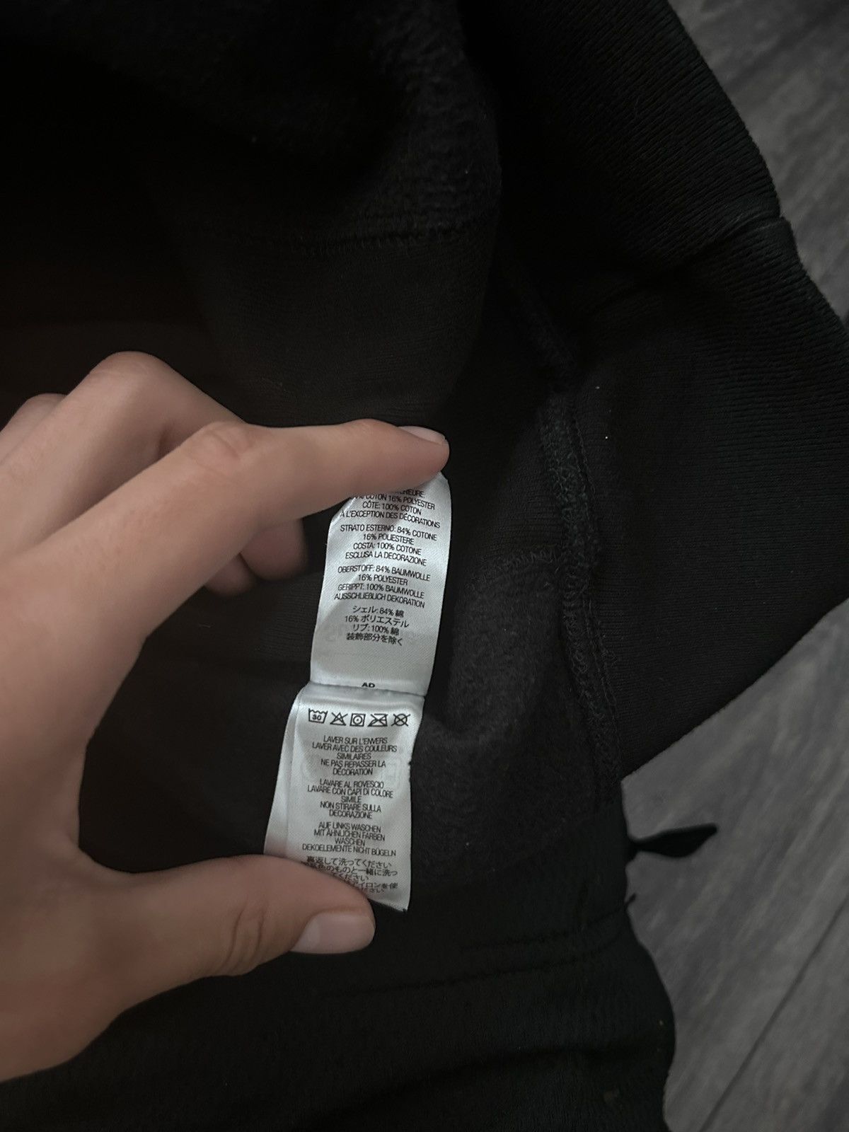 Supreme Supreme Black Box Logo FW25 Size US M / EU 48-50 / 2 - 6 Thumbnail