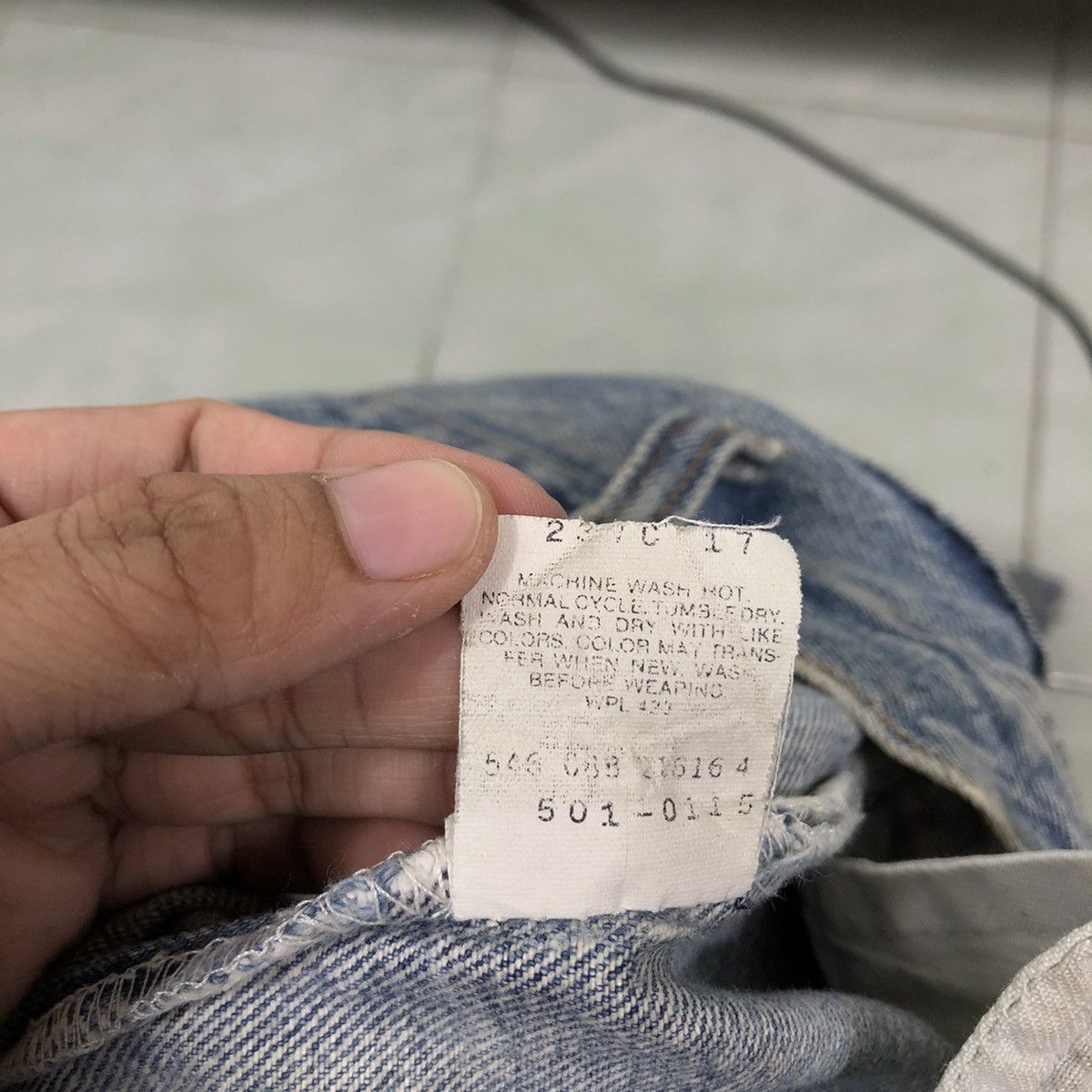 Levi's 🔥Vintage Distressed Rusty Design Punk Style Levi’s USA Size US 32 / EU 48 - 17 Thumbnail