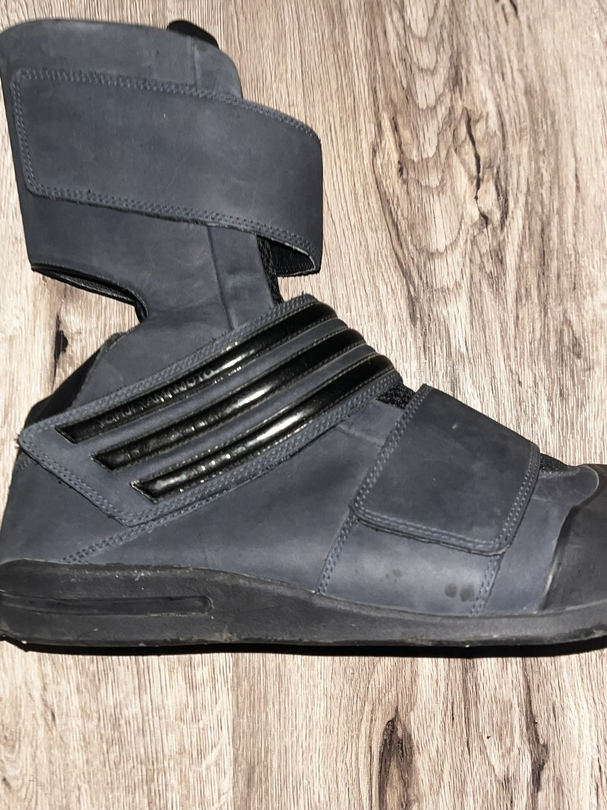 Y-3 Y-3 SS2003 Black Velcro Boots (Runway) Size US 11.5 / EU 44-45 - 4 Thumbnail