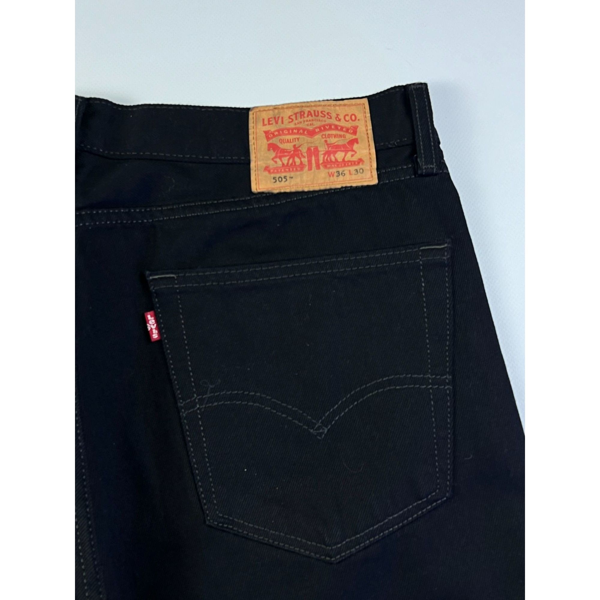 Levi's × Vintage Levis Mens 505 Regular Fit Jeans W36 L30 Black Denim Size US 36 / EU 52 - 4 Thumbnail