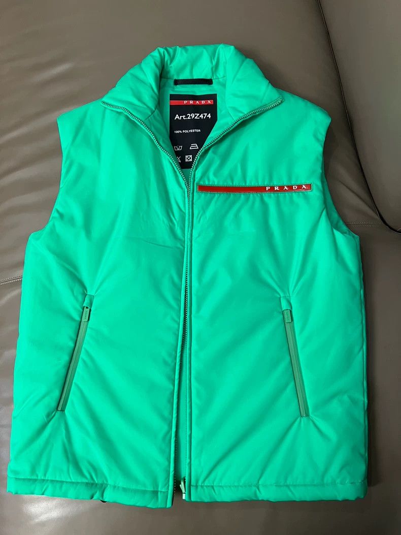 Prada Prada Red label functional vest 2502-Nextarrow Size US XS / EU 42 / 0 - 1 Thumbnail