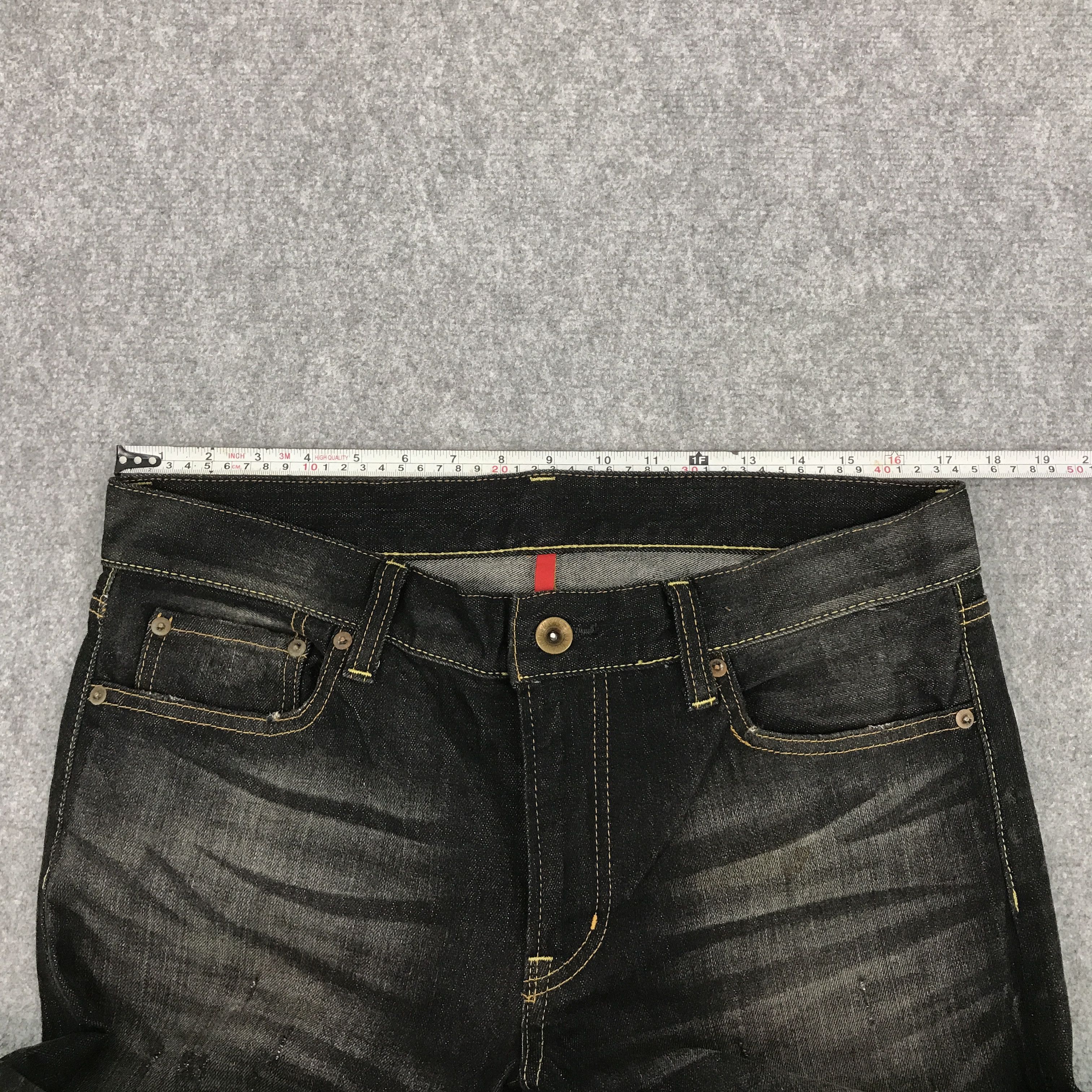 Jun Takahashi × Uniqlo JAPAN BLACK DENIM UNIQLO DISTRESSED DENIM PANTS Size US 34 / EU 50 - 9 Thumbnail