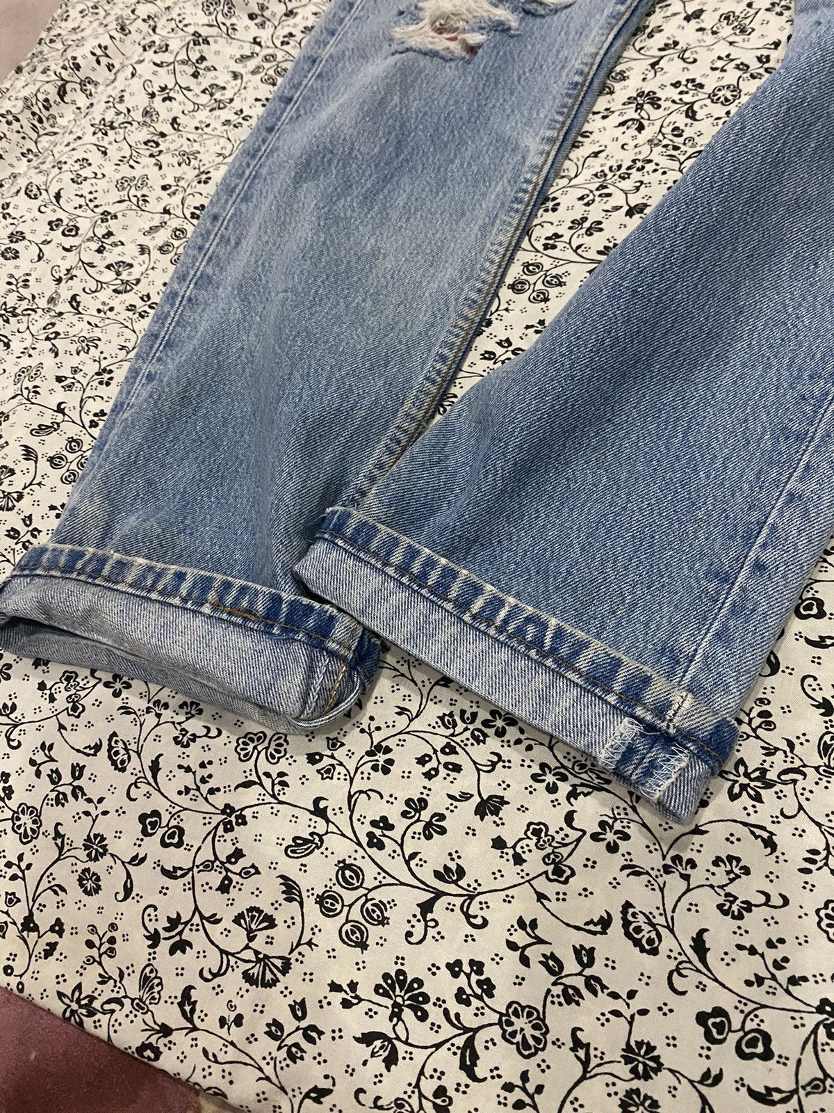 Levi's × Mickey Mouse × Vintage vtg 90’s levis 501 x mickey mouse Size US 30 / EU 46 - 8 Thumbnail