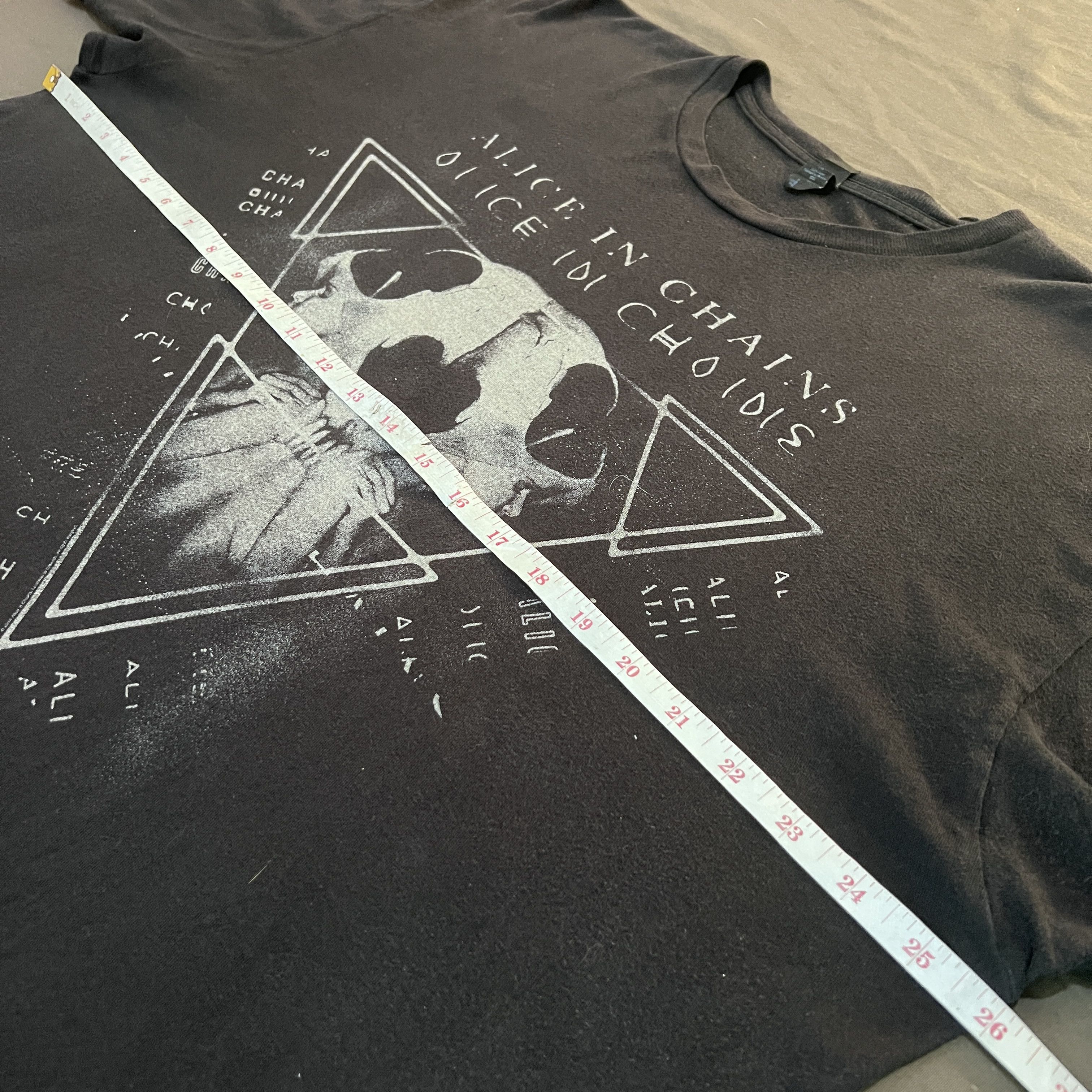 Band Tees × Tultex Y2K Alice In Chains Promo Tee Faded Grunge Size US XXL / EU 58 / 5 - 10 Thumbnail