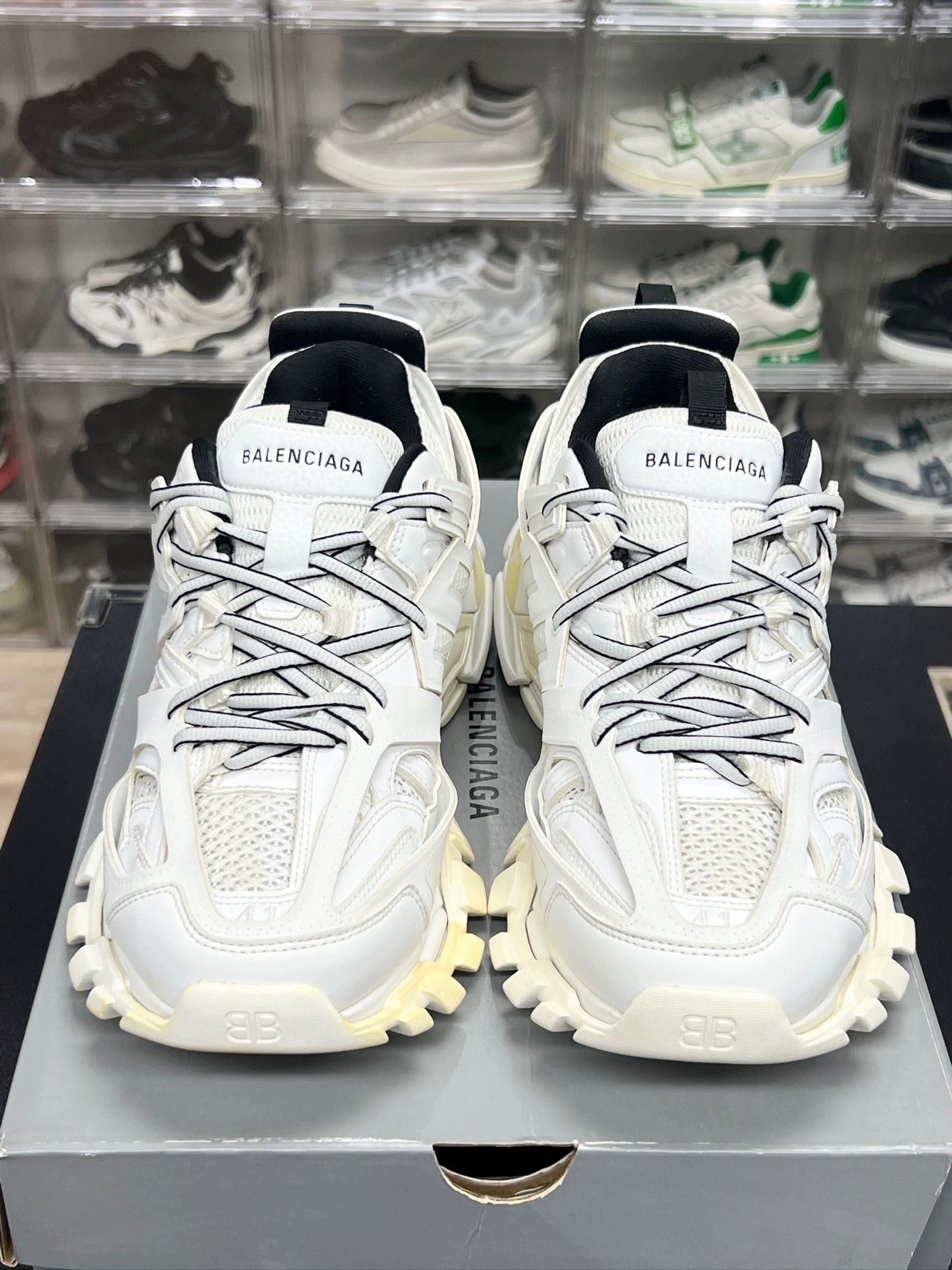 Balenciaga Balenciaga Track Sneakers in White and Black Size US 8 / EU 41 - 2 Thumbnail