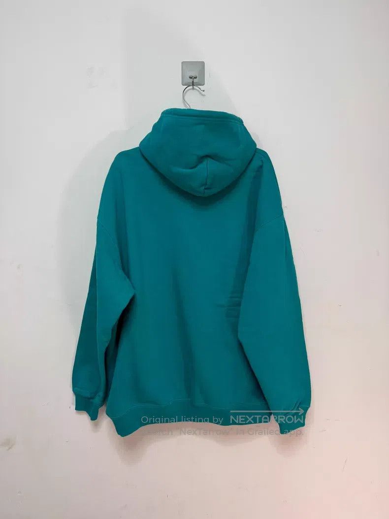 Balenciaga Balenciaga Embroidered Small Logo Hooded Sweatshirt Size US S / EU 44-46 / 1 - 2 Thumbnail