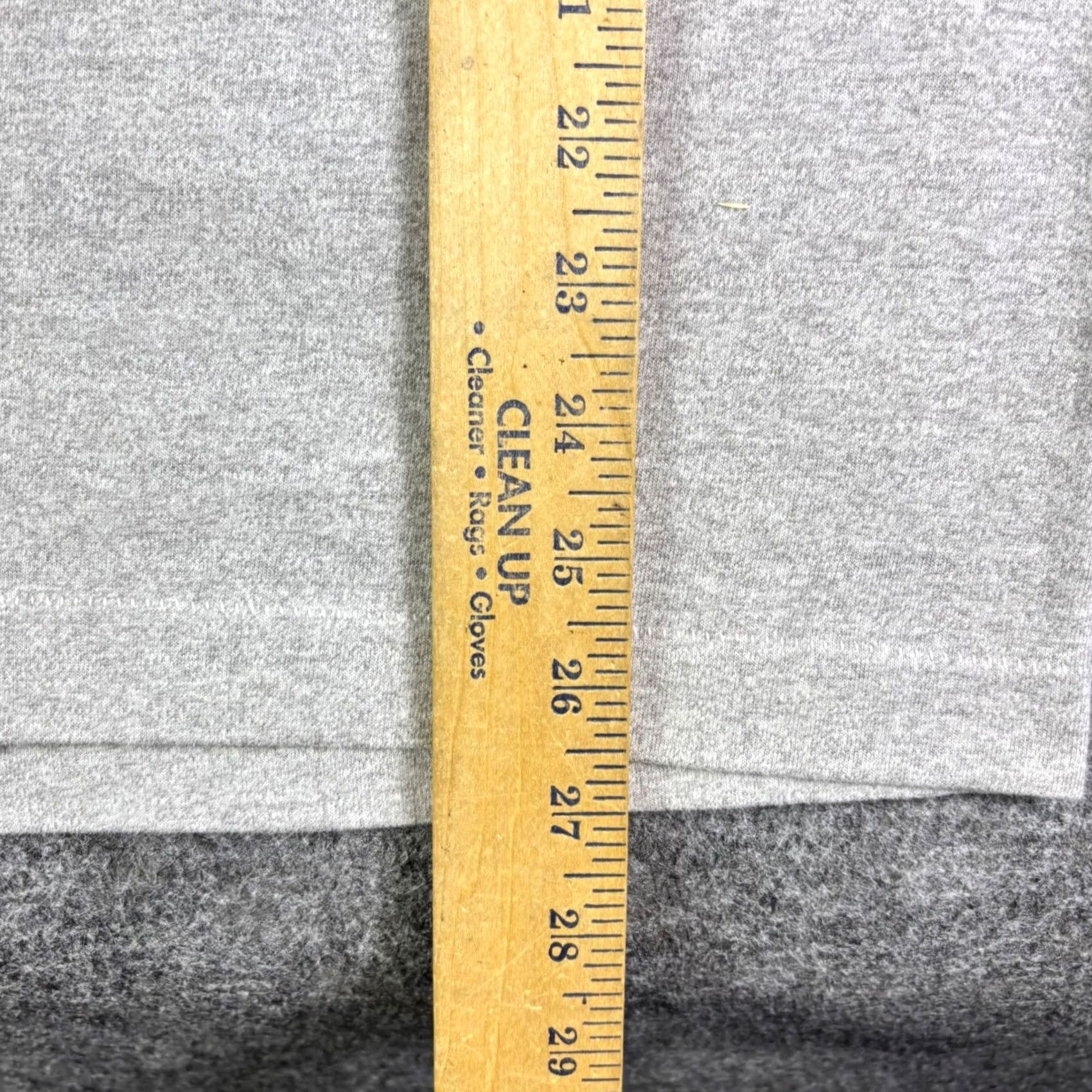Vintage VINTAGE Georgetown Hoyas University T Shirt Heather Gray Bulldog Graphic Small Mens Short Sleeve 1990s Graphic Tee Cotton Blend United States Size US S / EU 44-46 / 1 - 4 Thumbnail