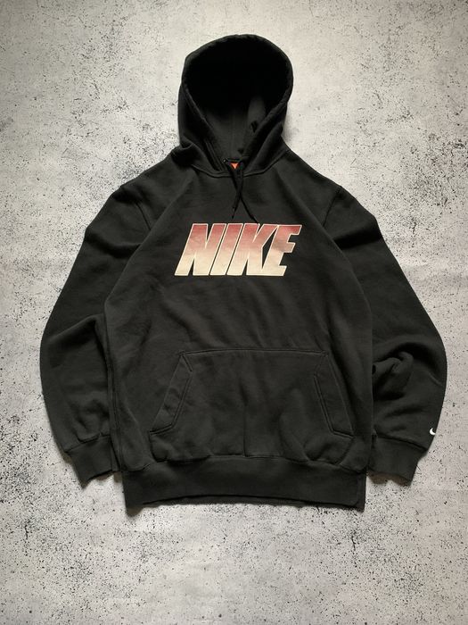 Nike hoodie outlet central logo