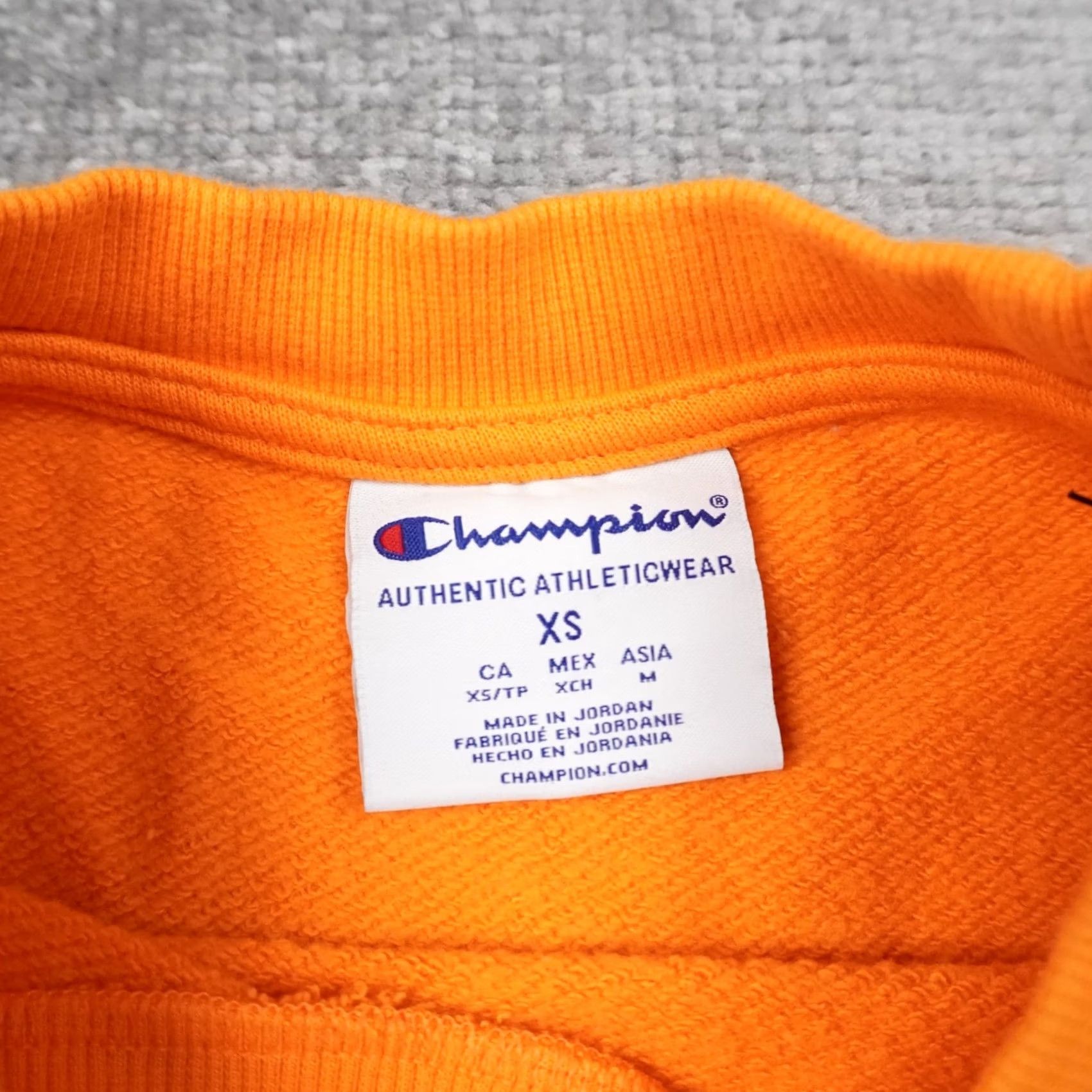 Champion Champion University of Tennessee Orange Long Sleeve Sweatshirt Mens XS Size US XS / EU 42 / 0 - 5 Thumbnail