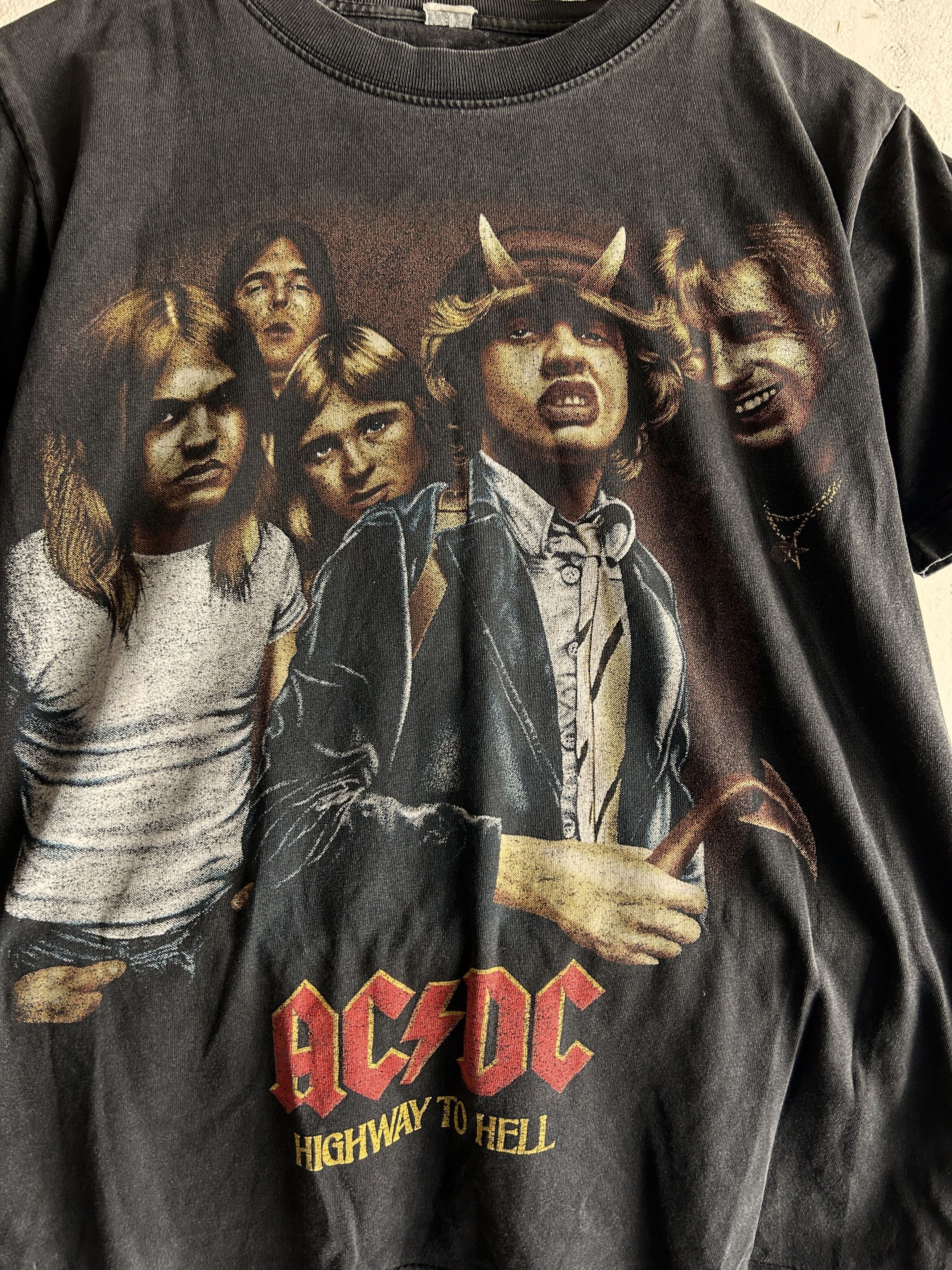 Japanese Brand ACDC Highway To Hell Band Tee Rock Vintage Style Size US M / EU 48-50 / 2 - 5 Thumbnail
