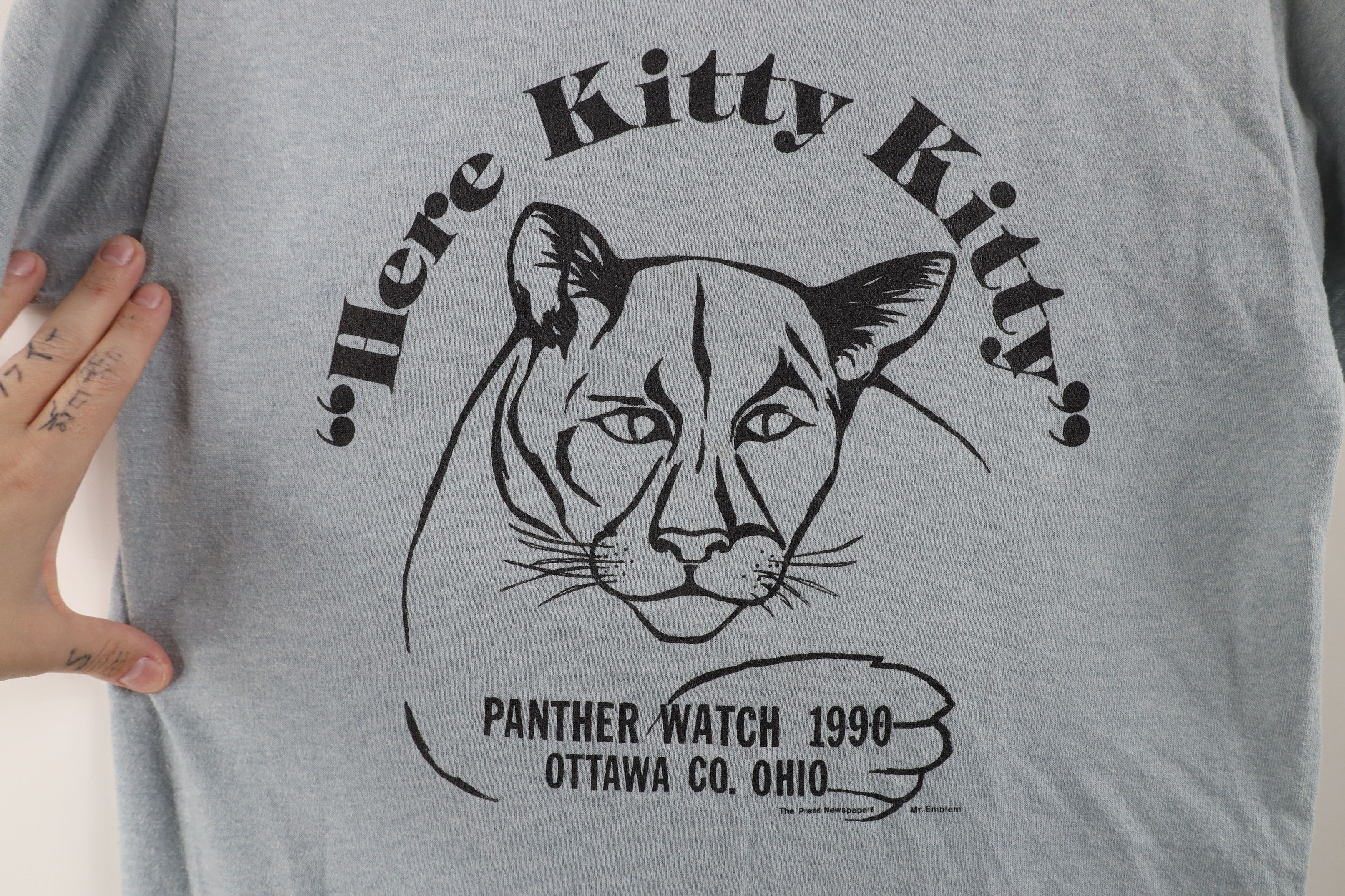 Vintage Vintage 90s Panther Watch Ohio Short Sleeve T-Shirt USA Size S / US 4 / IT 40 - 4 Thumbnail