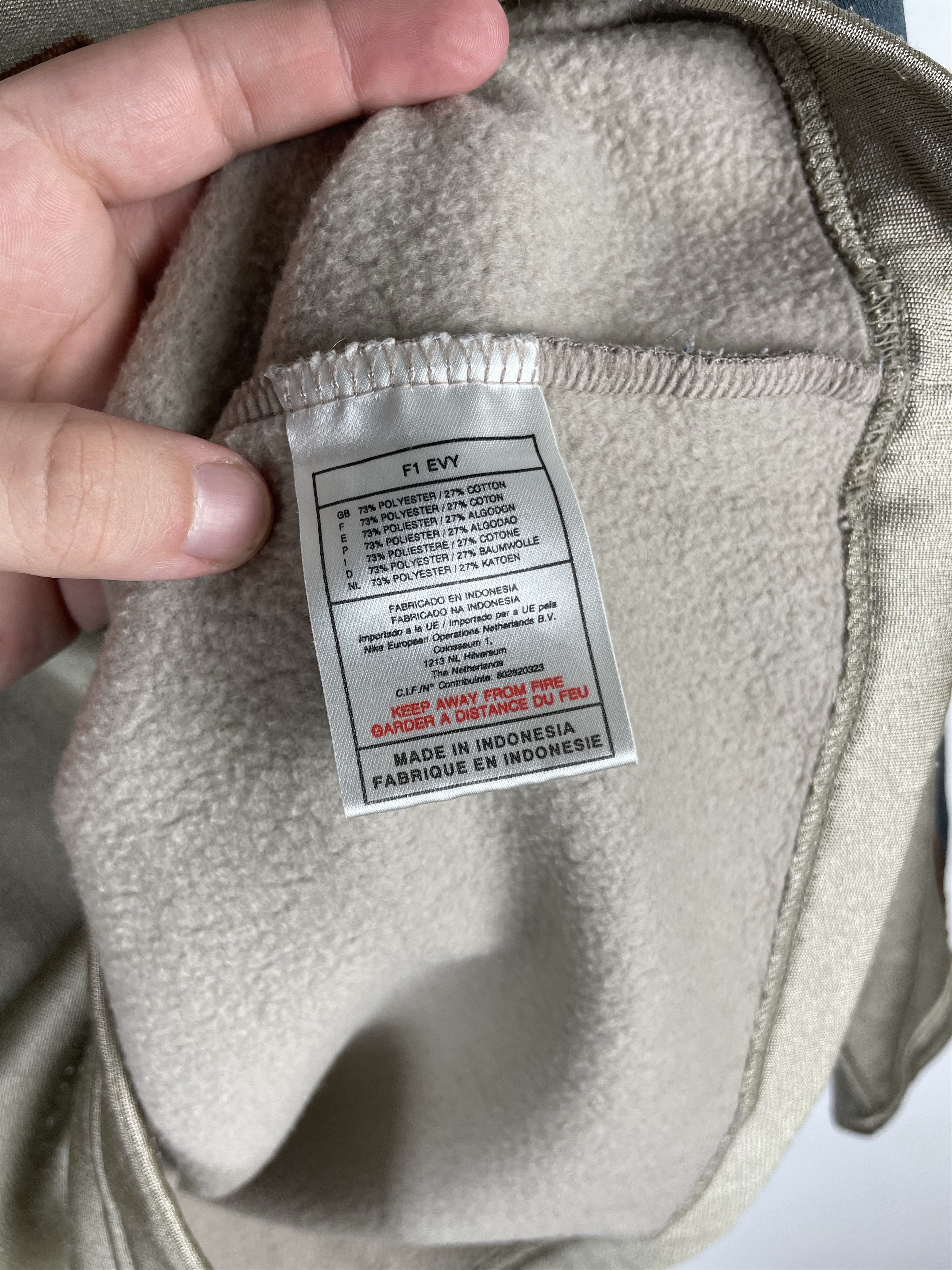 Nike Vintage Nike Big Logo sweatshirt Size US M / EU 48-50 / 2 - 6 Thumbnail
