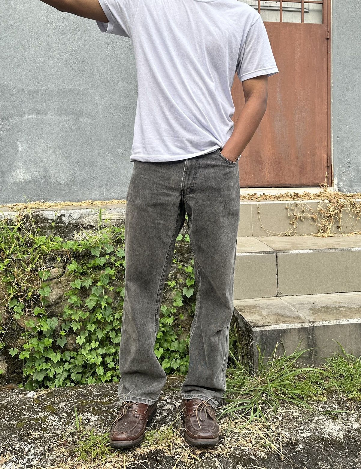 Armani Exchange 👹Vintage Armani Exchange Faded Straight Cut Jeans Size US 30 / EU 46 - 5 Thumbnail