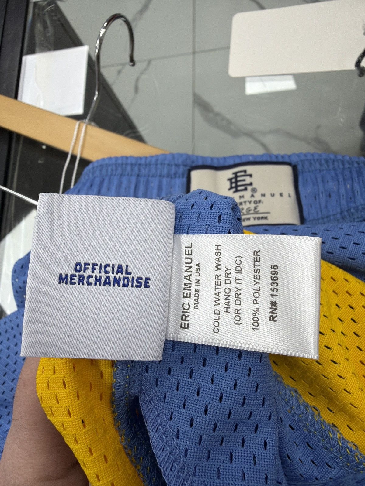 Eric Emanuel Eric Emanuel EE Basic Short “Blue Yonder/ Varsity Yellow” Size US 34 / EU 50 - 5 Thumbnail