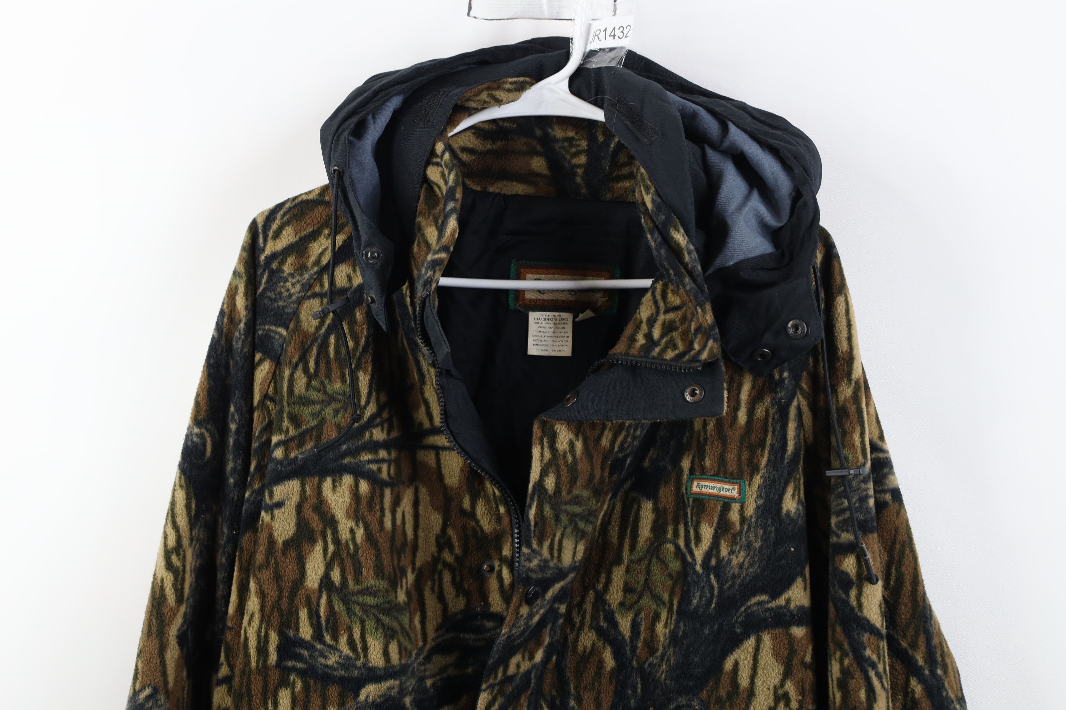 Vintage Vintage 90s Streetwear Camouflage Fleece Hooded Zip Jacket Size US XL / EU 56 / 4 - 2 Thumbnail