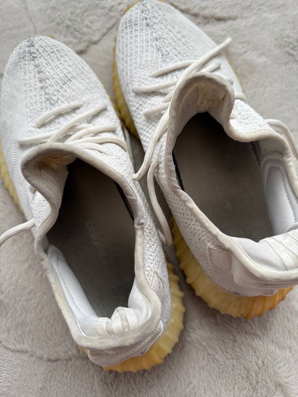 Adidas Adidas Yeezy Boost 350 V2 Cream White Size US 10 / EU 43 - 13 Thumbnail