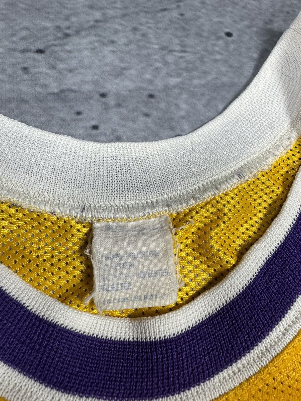 Champion Magic Johnson Lakers Champion NBA Basketball Jersey Size US M / EU 48-50 / 2 - 7 Thumbnail