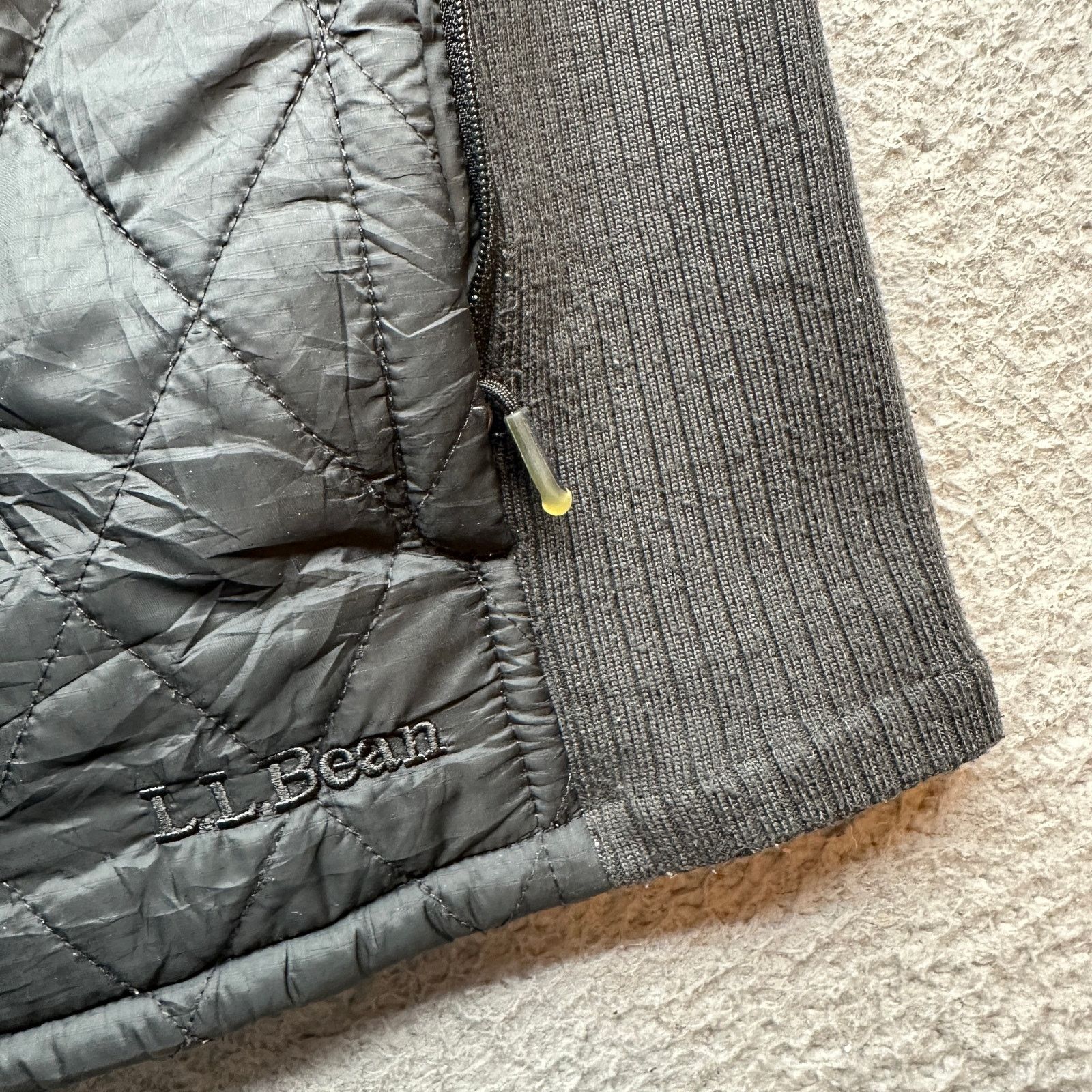 L.L. Bean LL Bean Quilted Puffer Vest Jacket Womens Small Reg Black Size S / US 4 / IT 40 - 6 Thumbnail