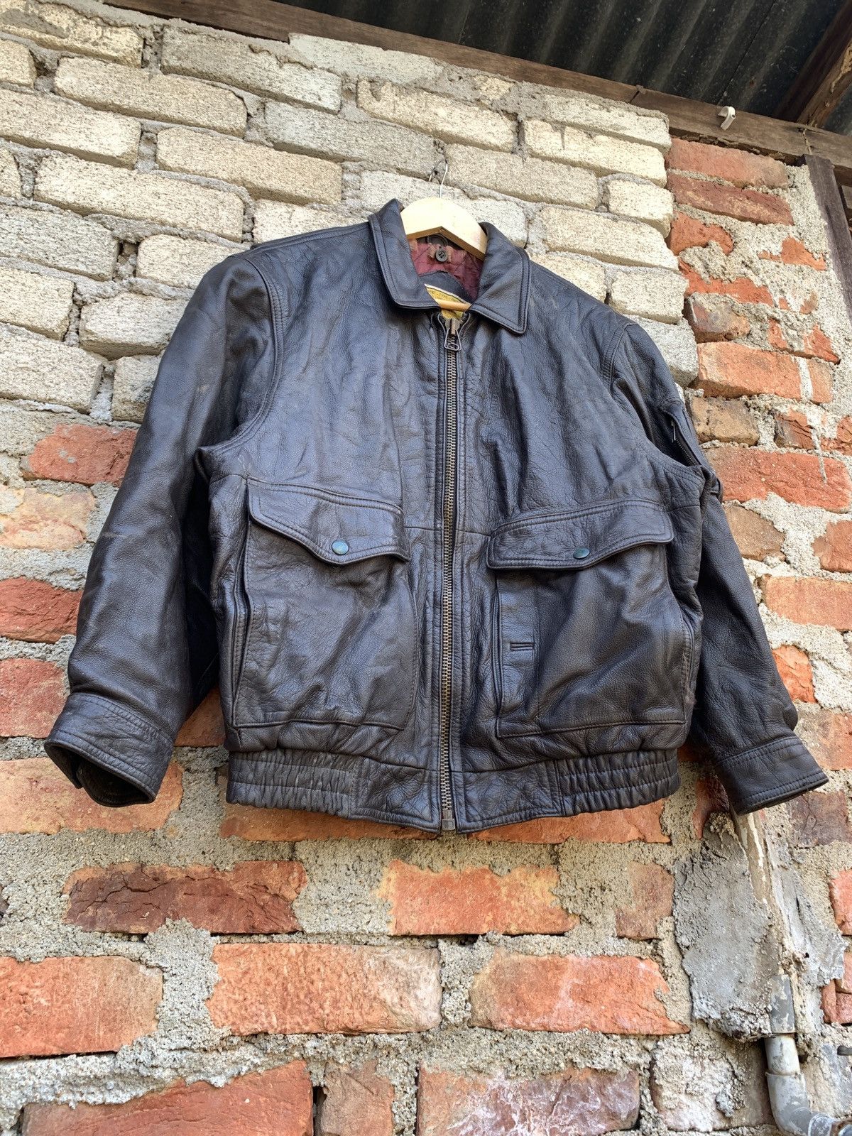 Avirex × Vintage 🔥Rare🔥Vintage 90s Avirex Leather Jacket Size US L / EU 52-54 / 3 - 5 Thumbnail
