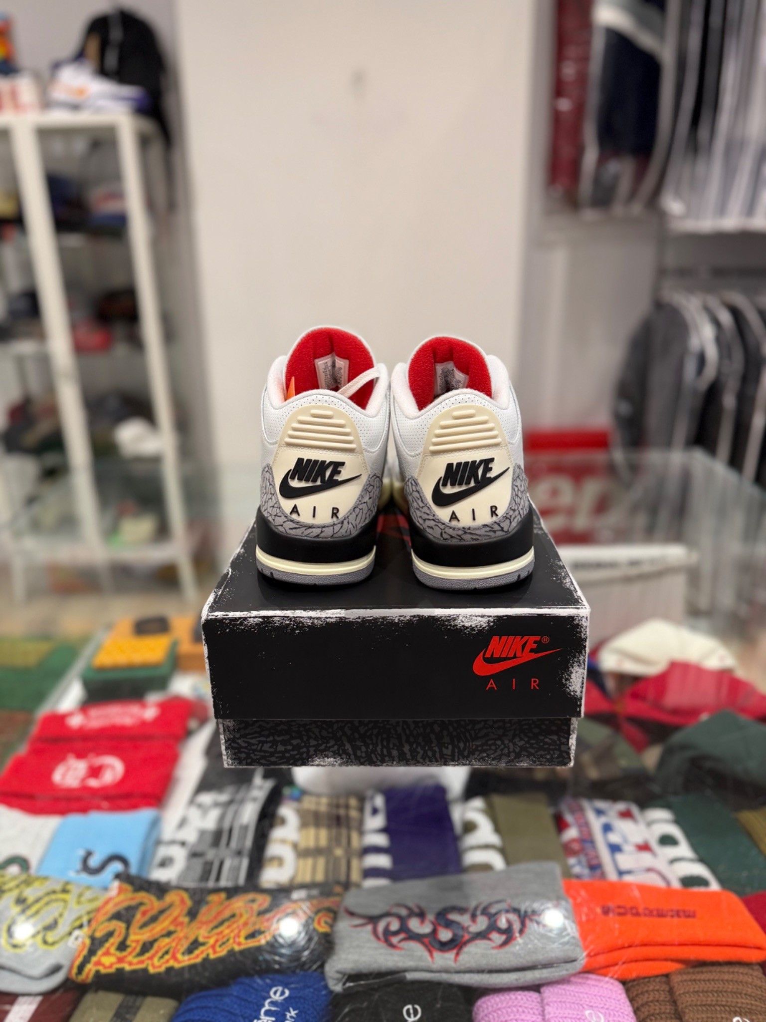 Jordan Brand Jordan 3 White Cement Reimagined Size US 10 / EU 43 - 4 Thumbnail