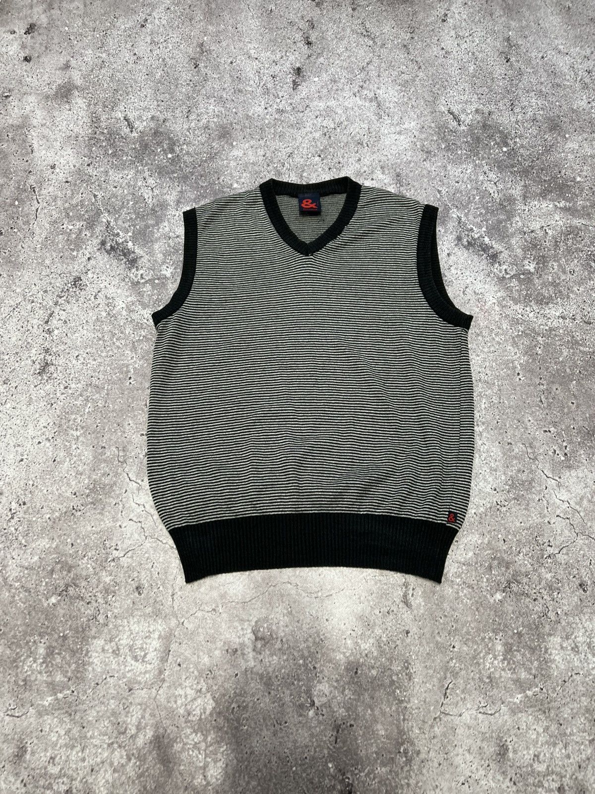 Dolce & Gabbana Dolce & Gabbana Striped Sweater Vest Wool Y2K Size L-M 52 Size US L / EU 52-54 / 3 - 4 Thumbnail