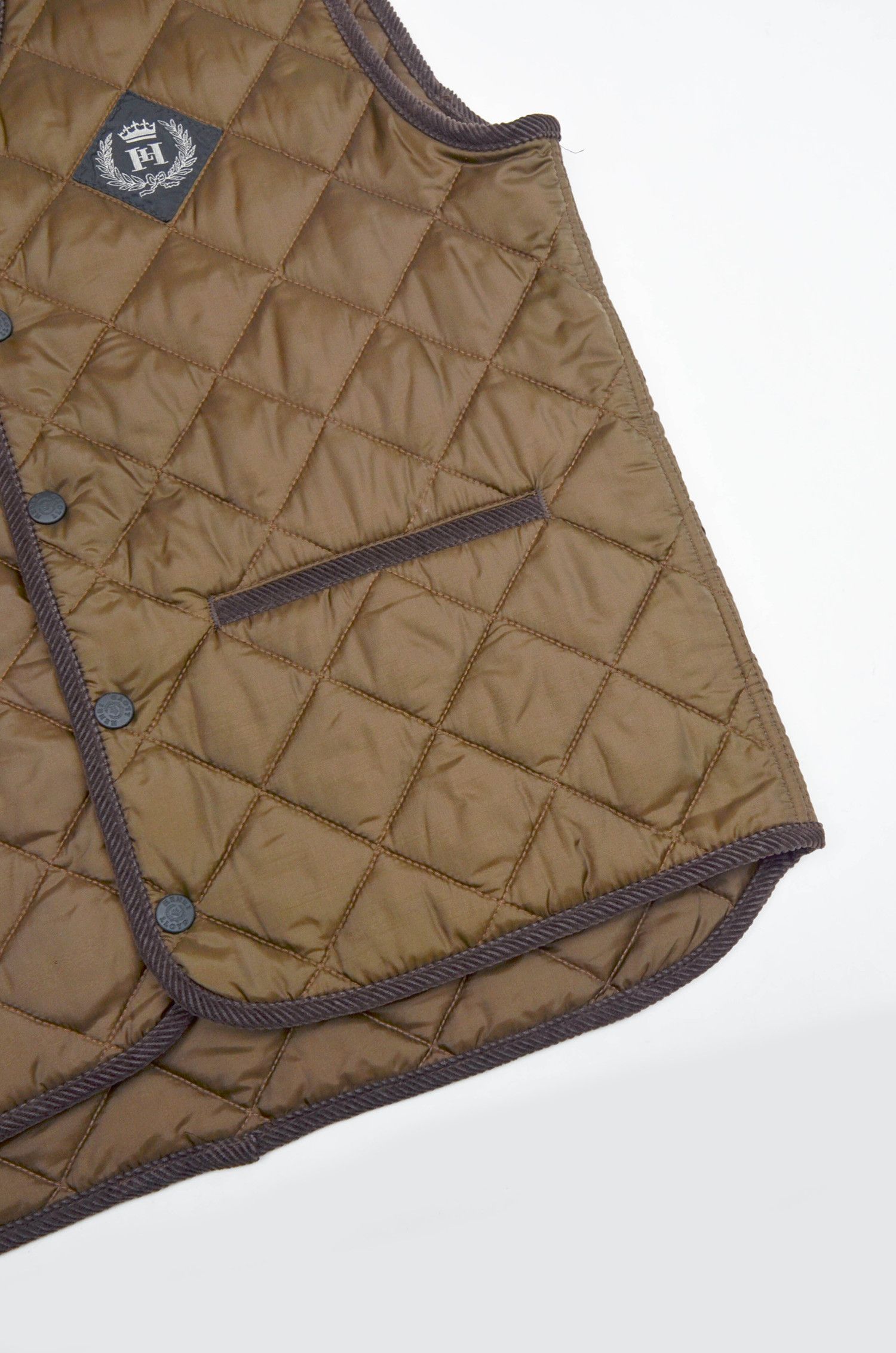 Henri Lloyd Henri Lloyd Quilted Vest Crest Logo - Size M Size US M / EU 48-50 / 2 - 3 Thumbnail